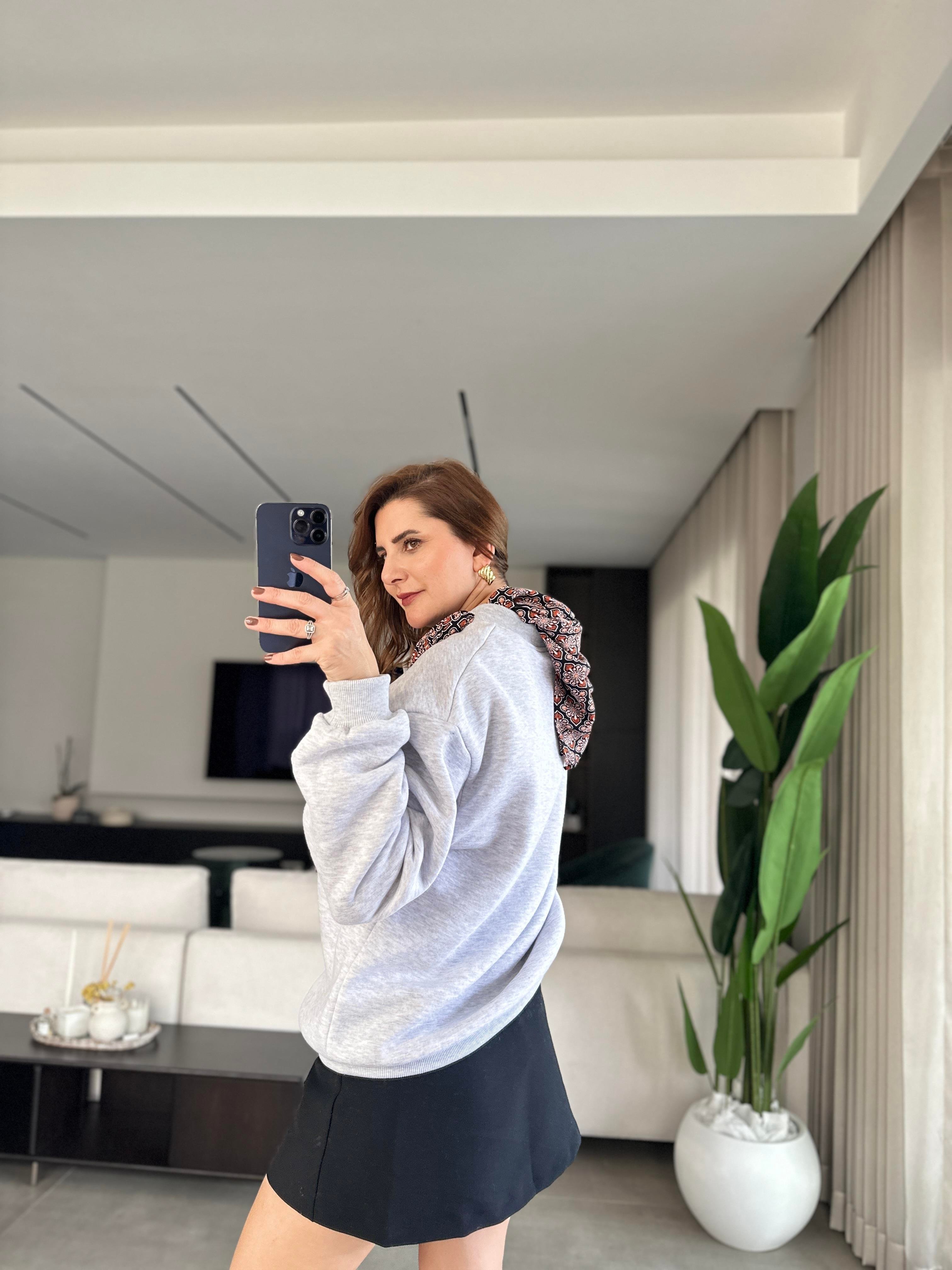 Gri Şal Detaylı Bisiklet Yaka Sweat
