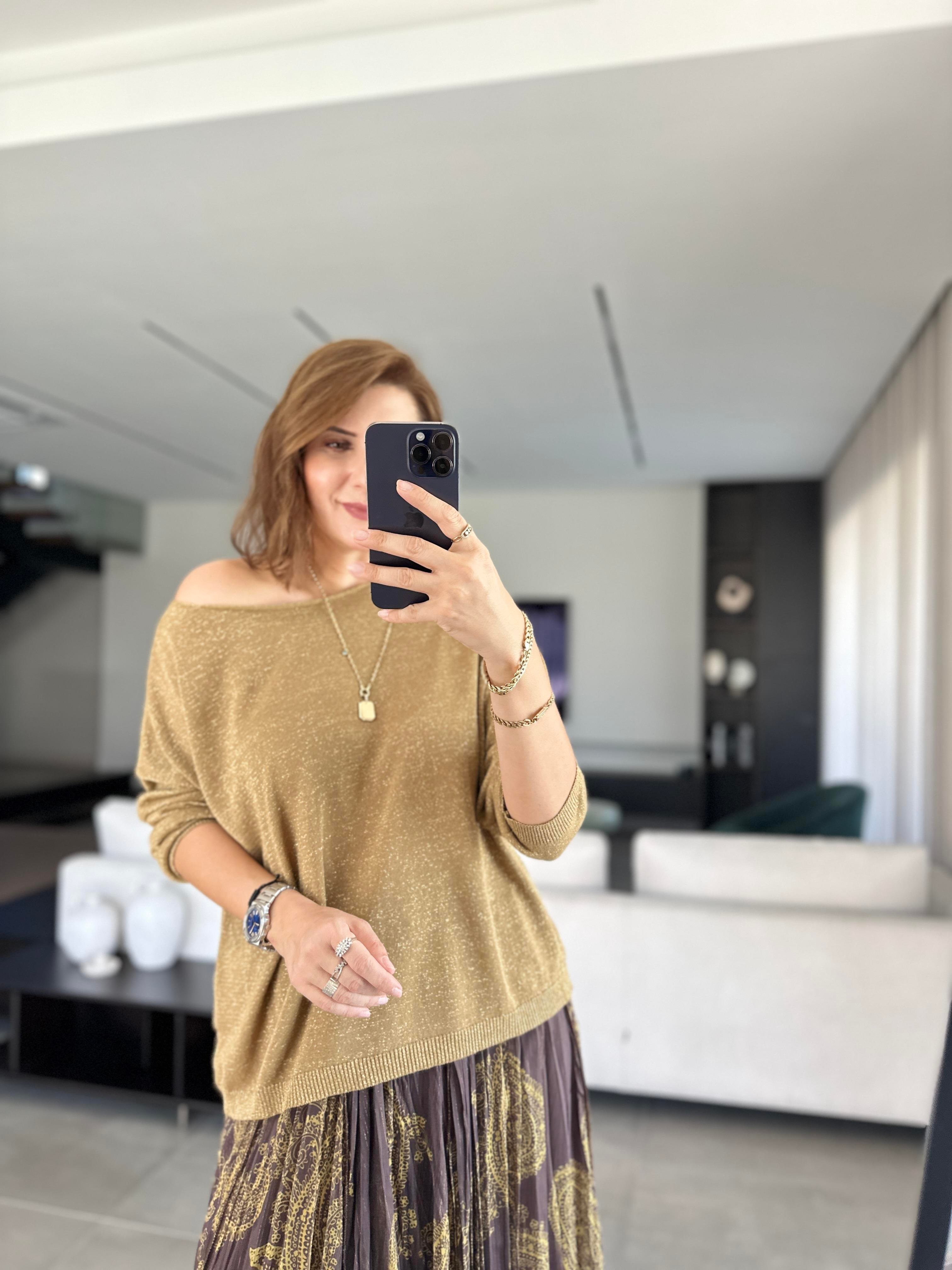 Haki Kayık Yaka Uzun Kollu Simli Bluz