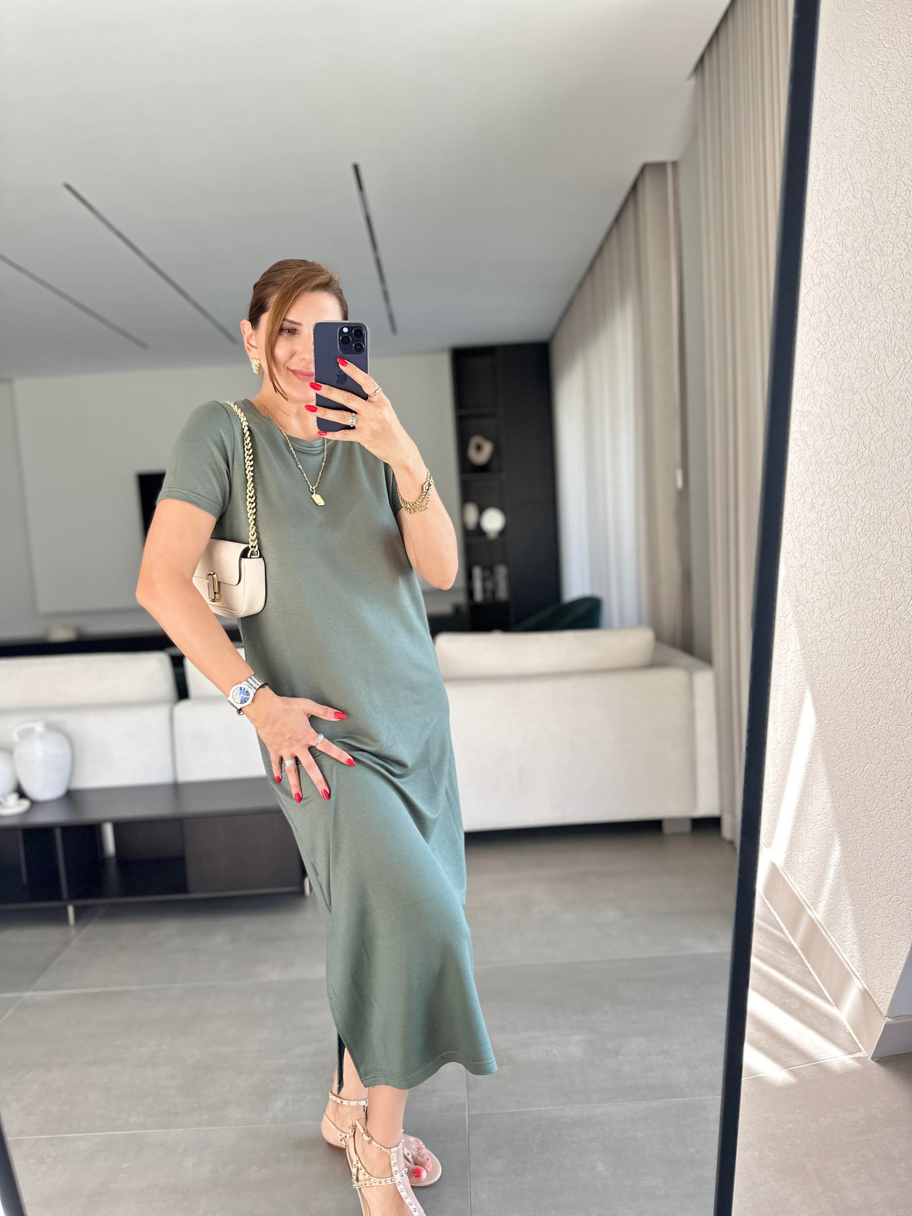 Haki Kısa Kollu Basic Yırtmaçlı Elbise