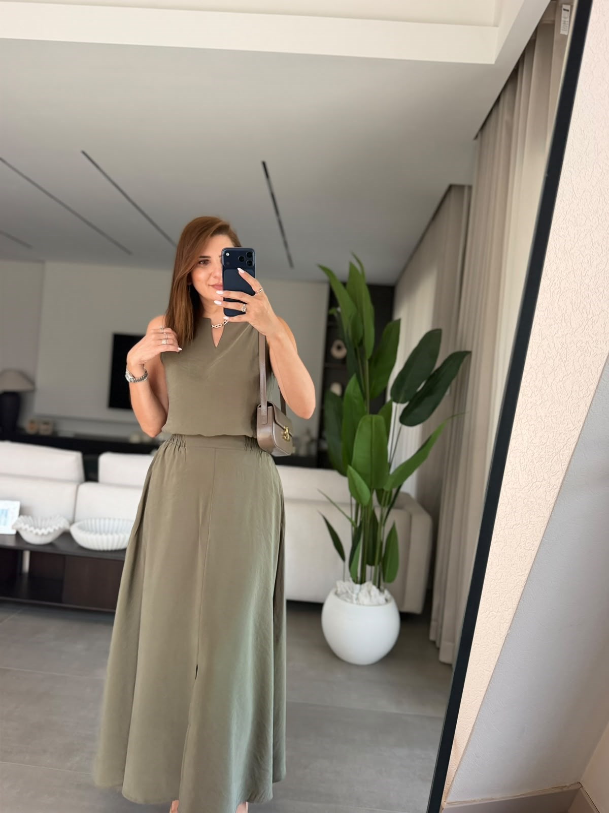 Haki Loren V Yaka Etekli Takım