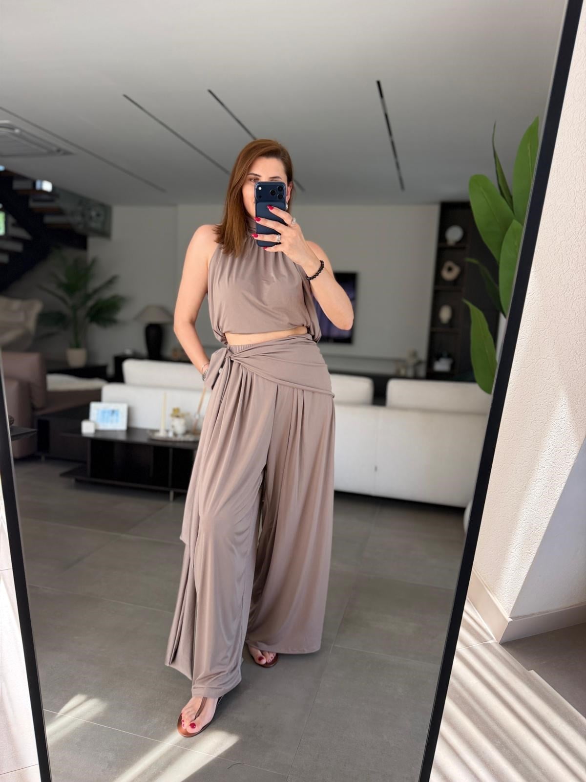 Halter Yaka Kuşaklı Pantolon Bluz Takım