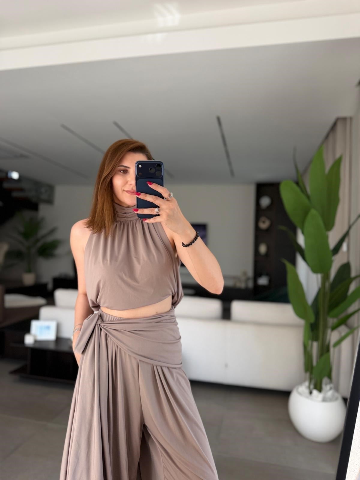 Halter Yaka Kuşaklı Pantolon Bluz Takım