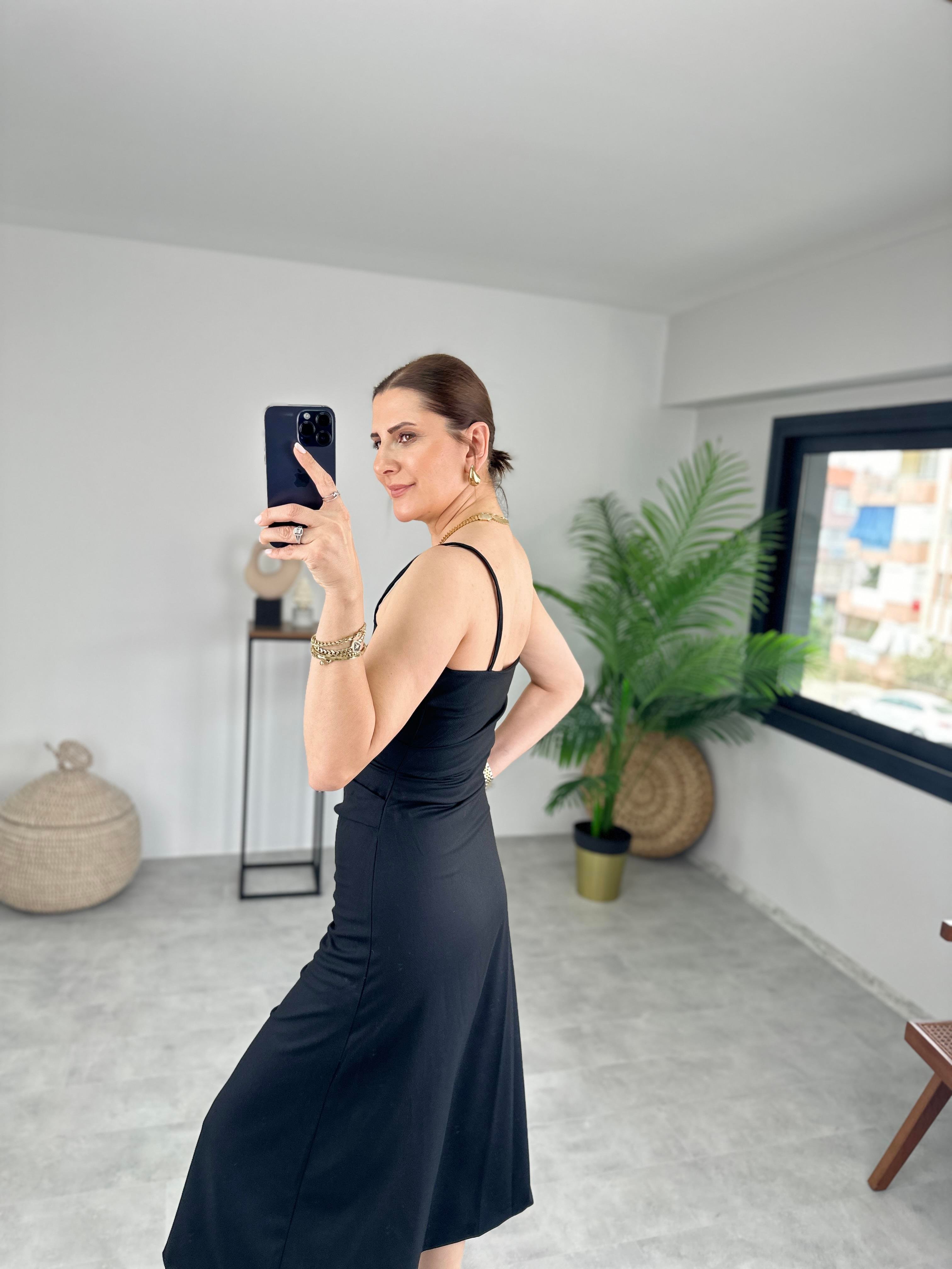 İP ASKILI DRAPELİ ELBİSE