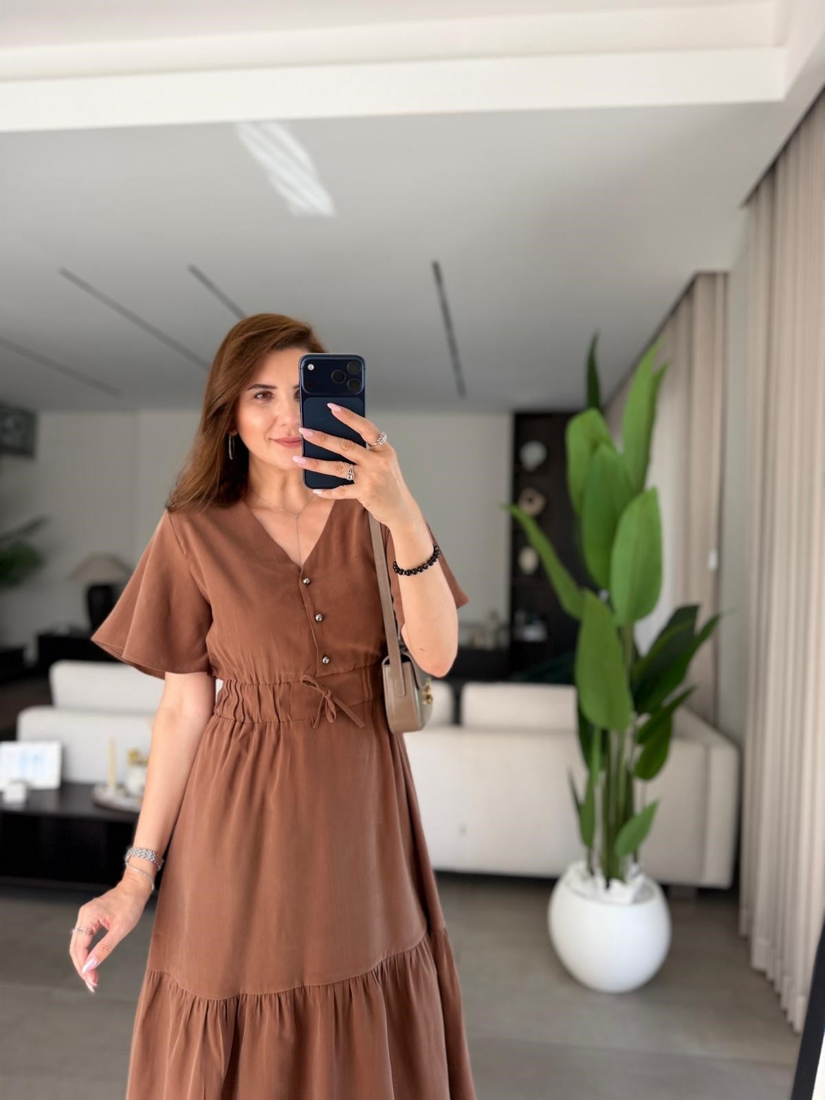 Kahverengi Bel Büzgülü Büyük Beden Tencel Elbise