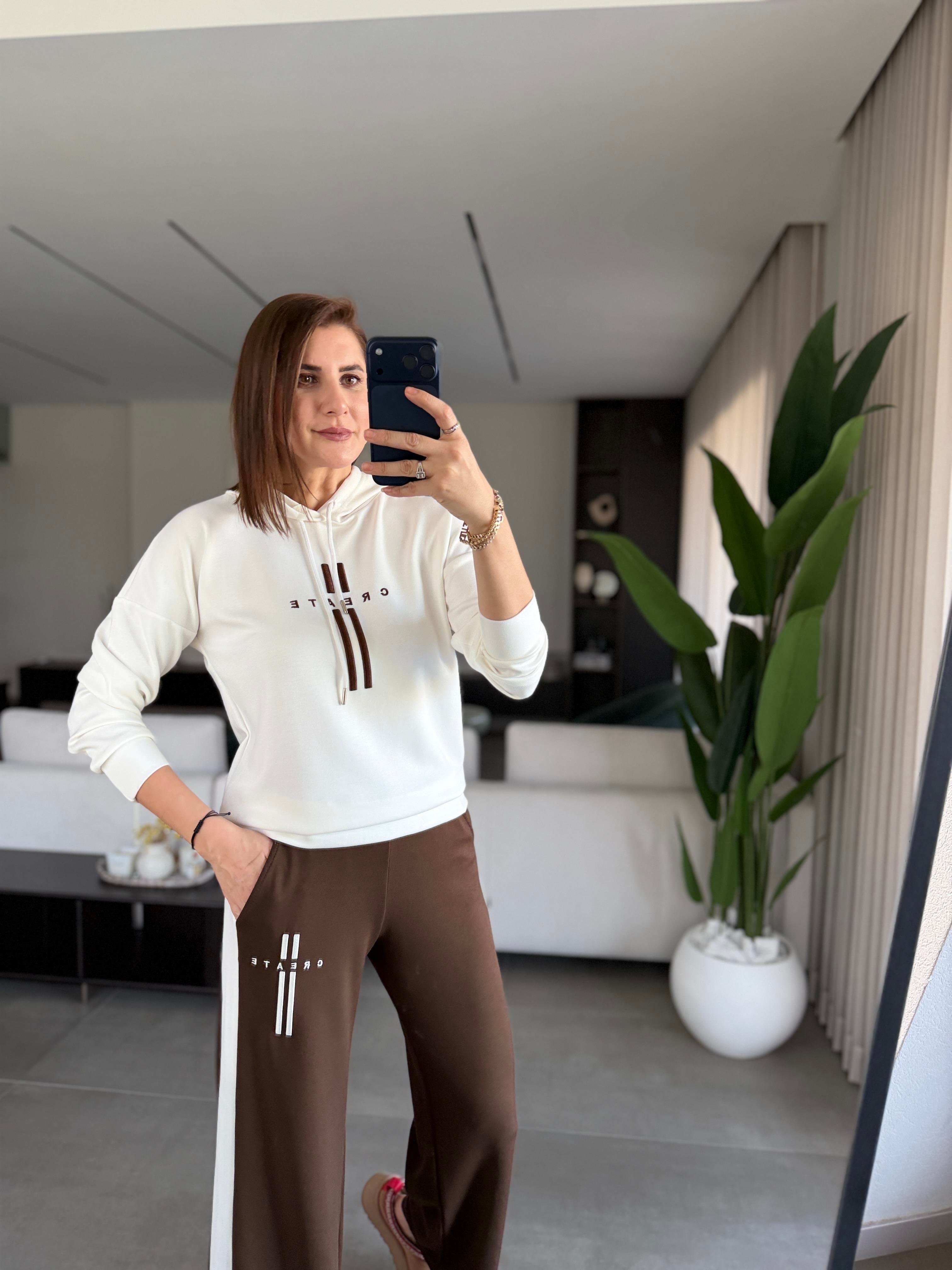 Kahverengi Modal Nakışlı Kapşonlu Takım