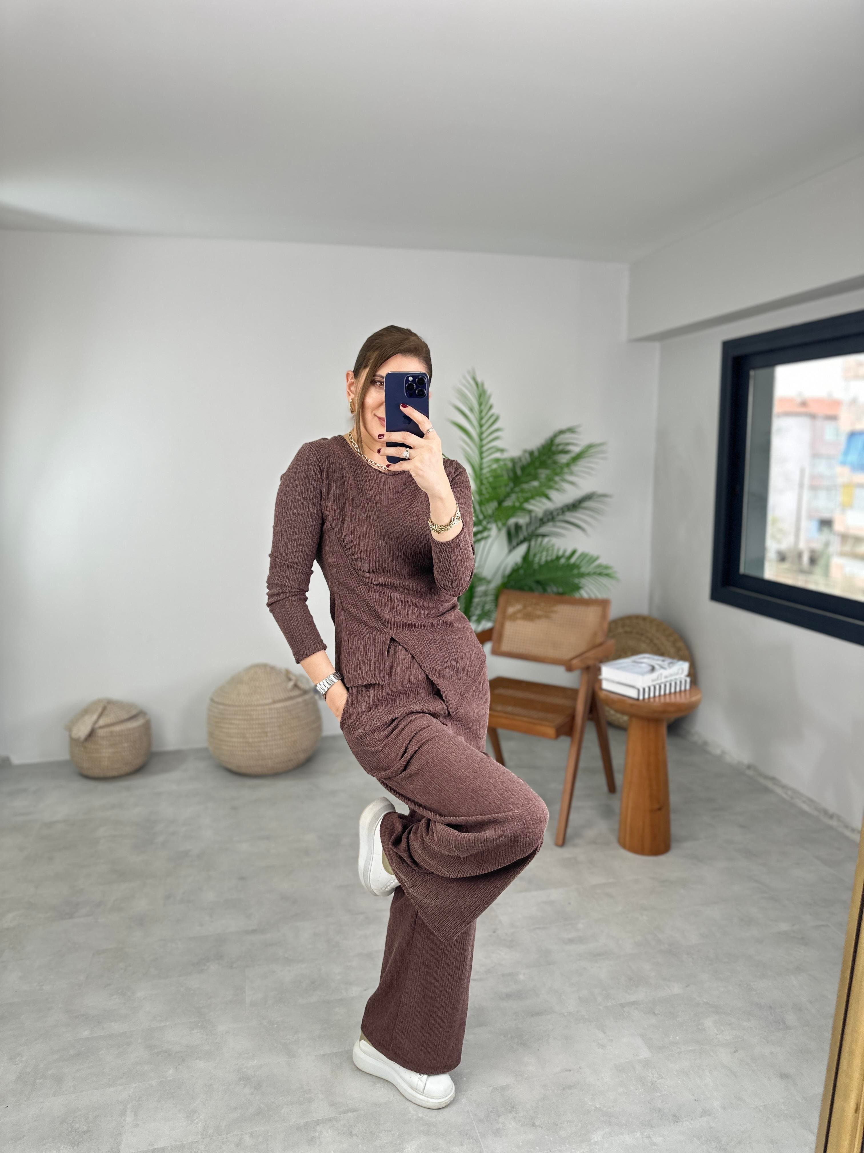 Kahverengi Tirina Büzgülü Detay Takım