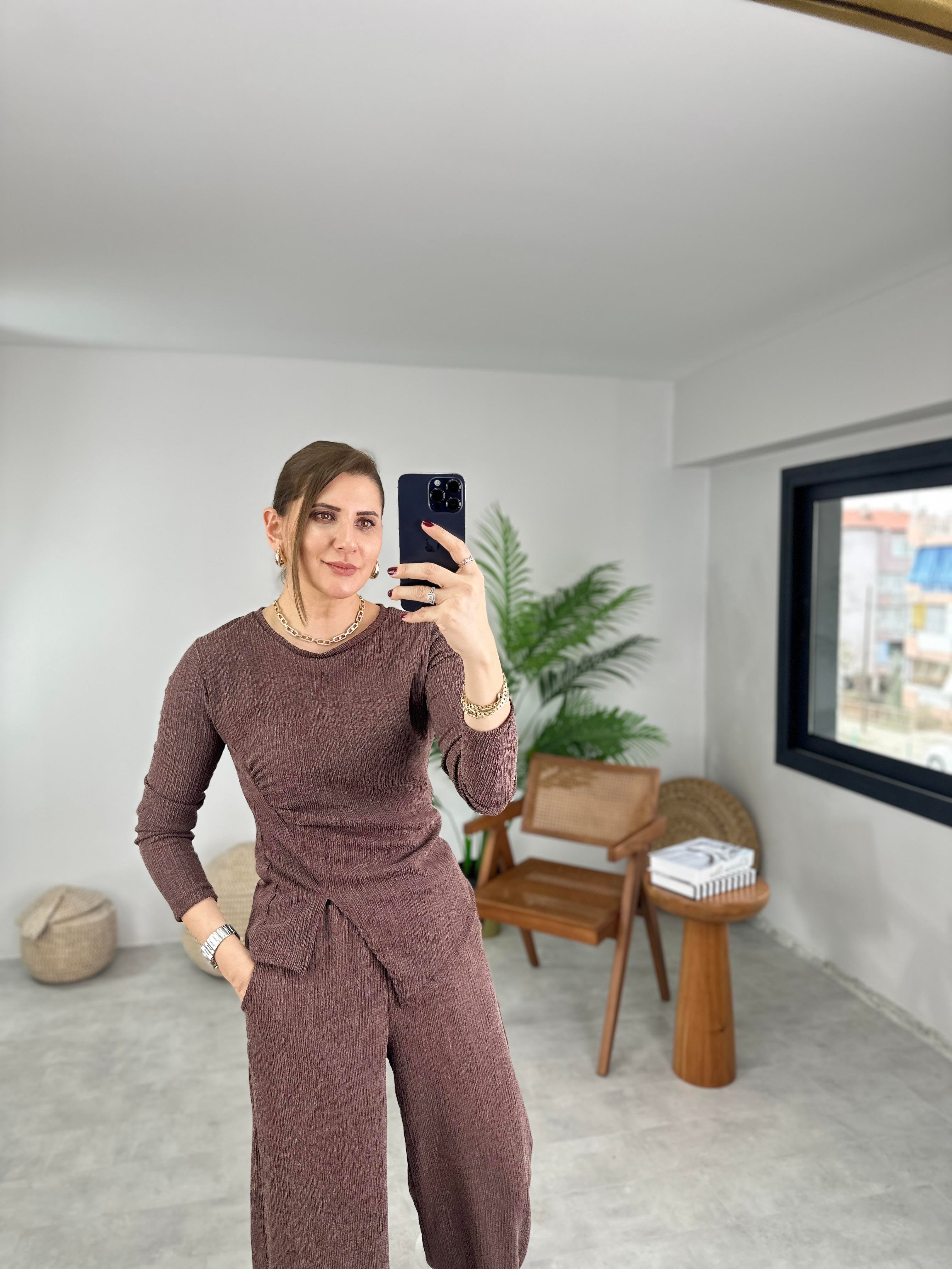 Kahverengi Tirina Büzgülü Detay Takım