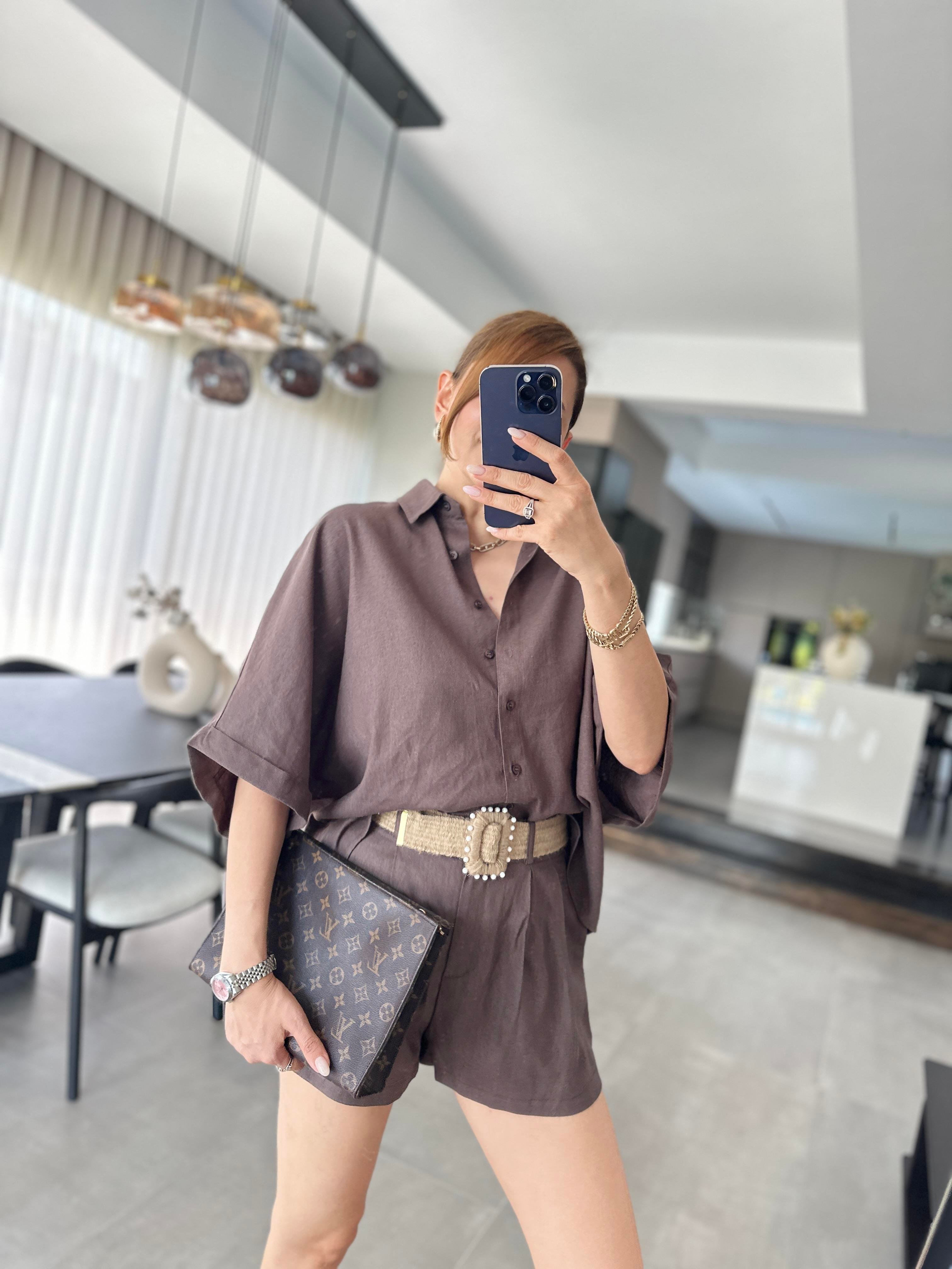 Kemer Detaylı Şort Takım