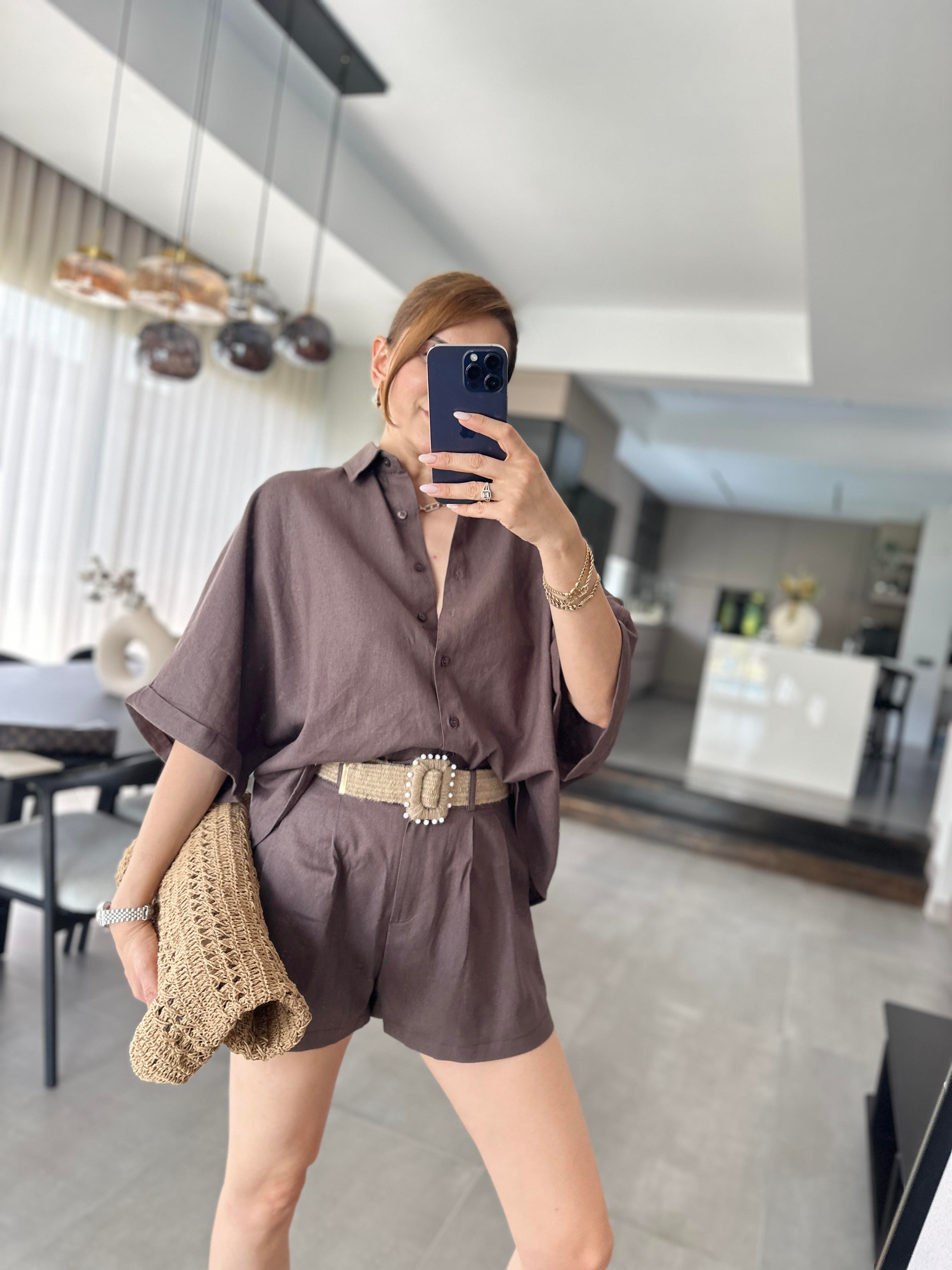 Kemer Detaylı Şort Takım