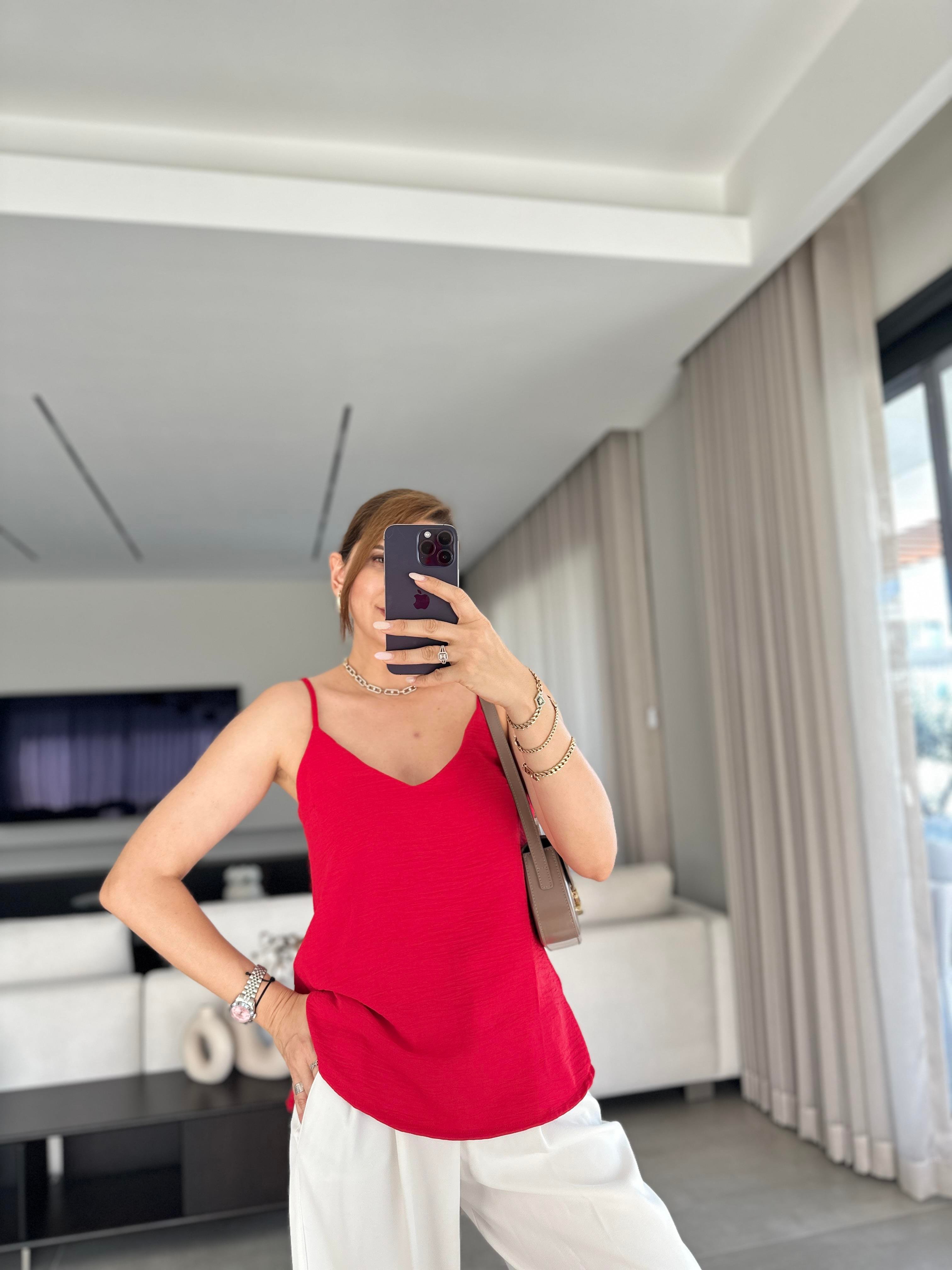 Kırmızı Ayrobin İp Askılı Bluz