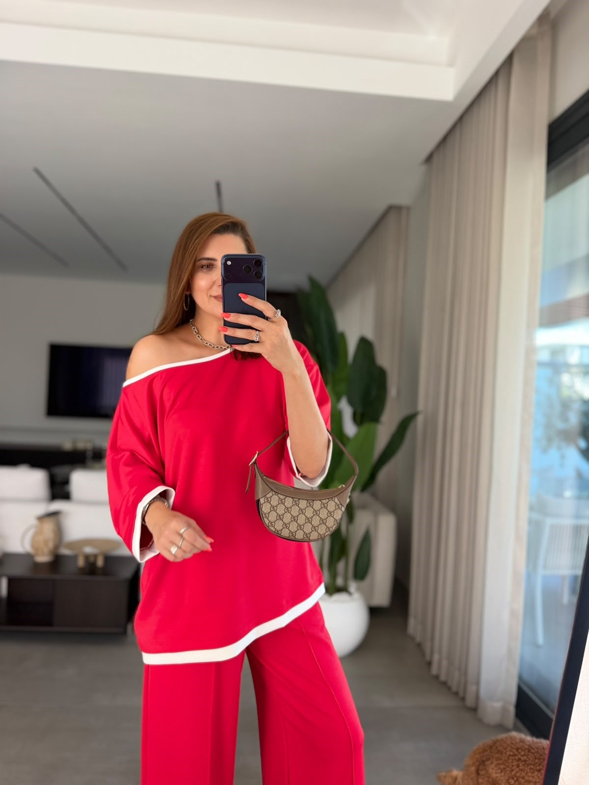 Kırmızı Bella Biyeli Takım