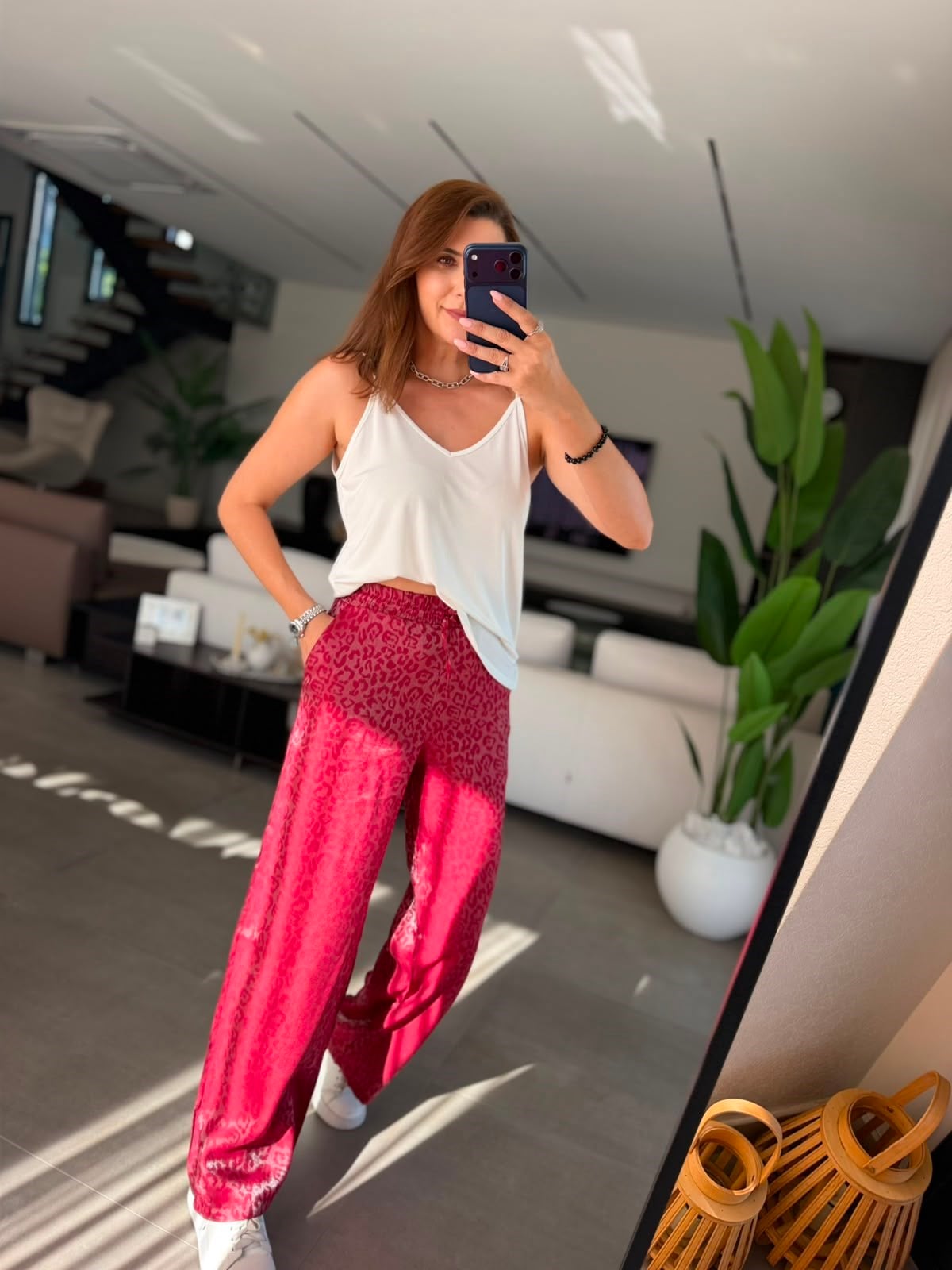 Kırmızı Bol Paça Desenli Pantolon