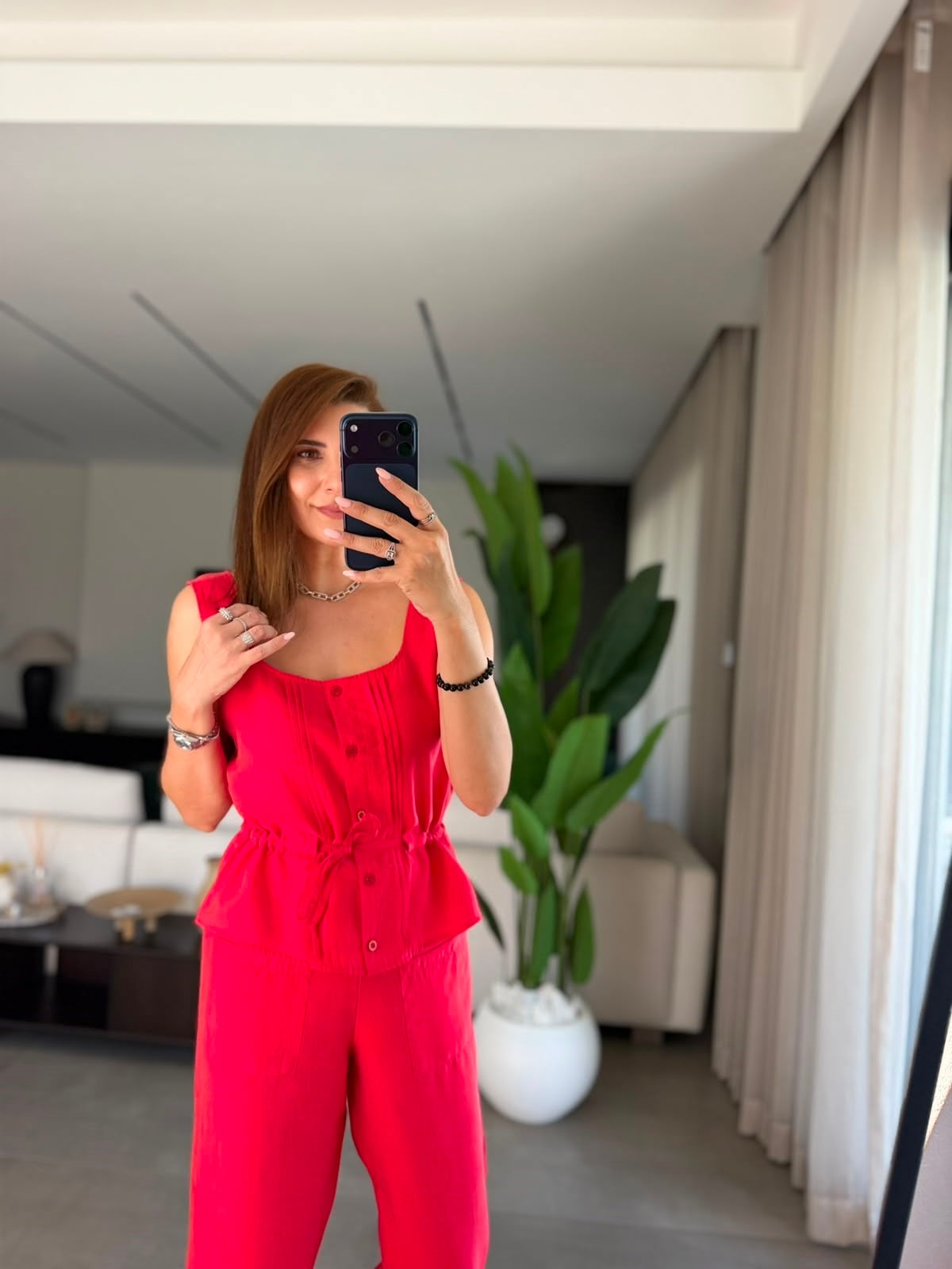 Kırmızı Önden Cepli Pantolon Bluz Takım