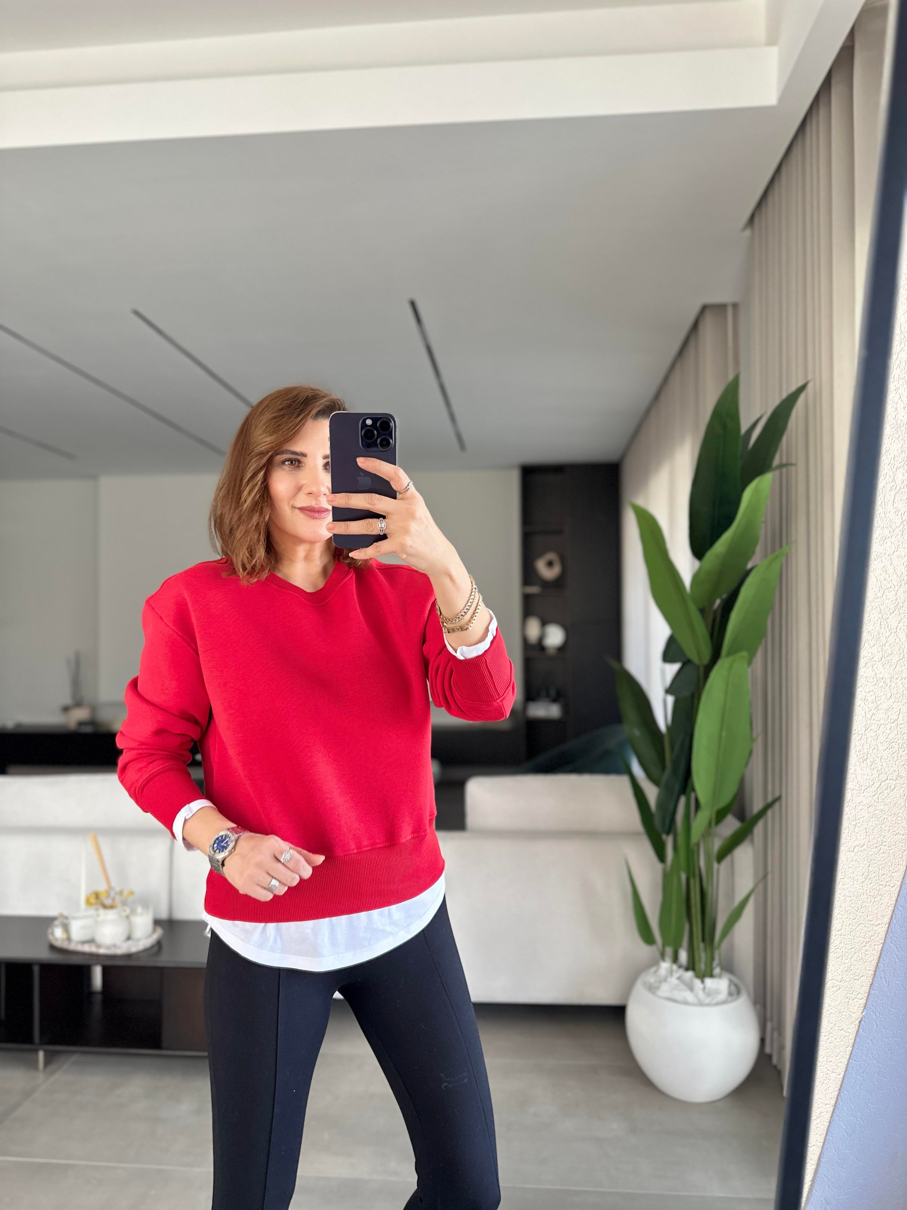 Kırmızı T-shirt Görünümlü Üç İplik Sweat