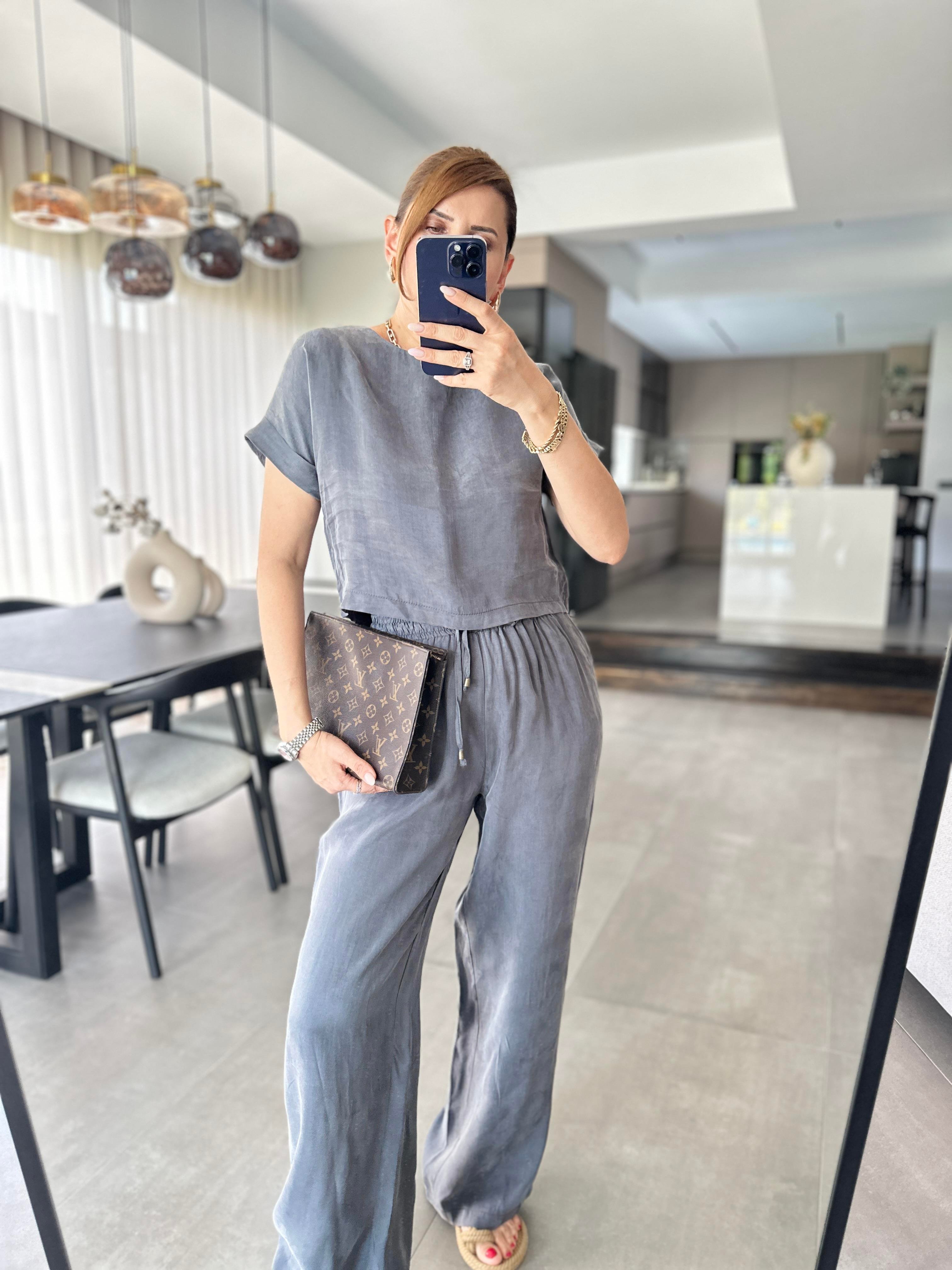 Kısa Kollu Bluz Pantolon Takım