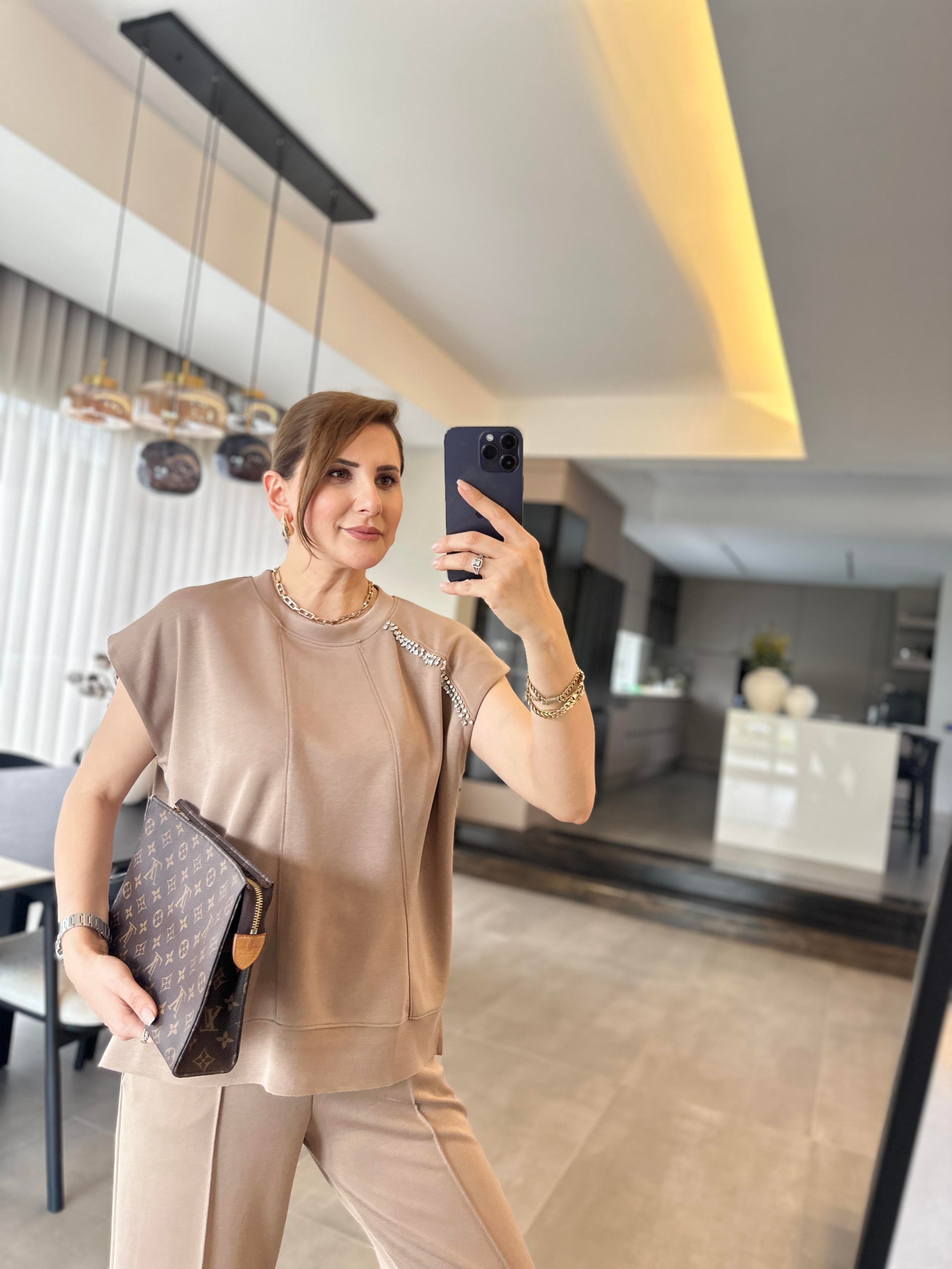Kolsuz Önü Taşlı Takım