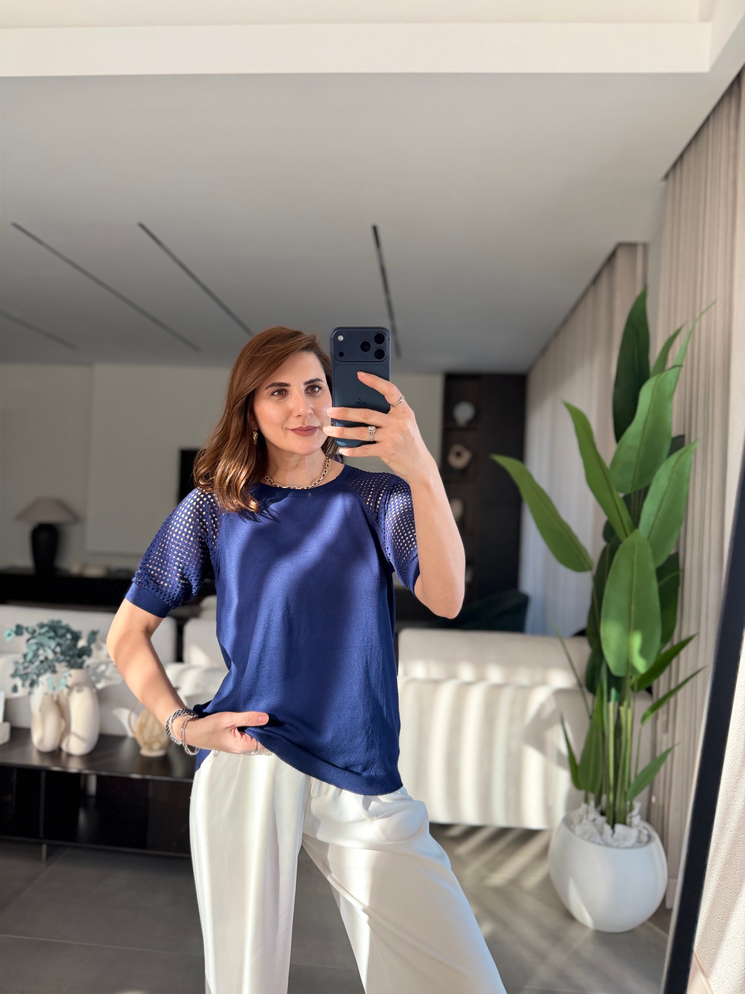Lacivert Ajurlu Kısa Kol Bluz