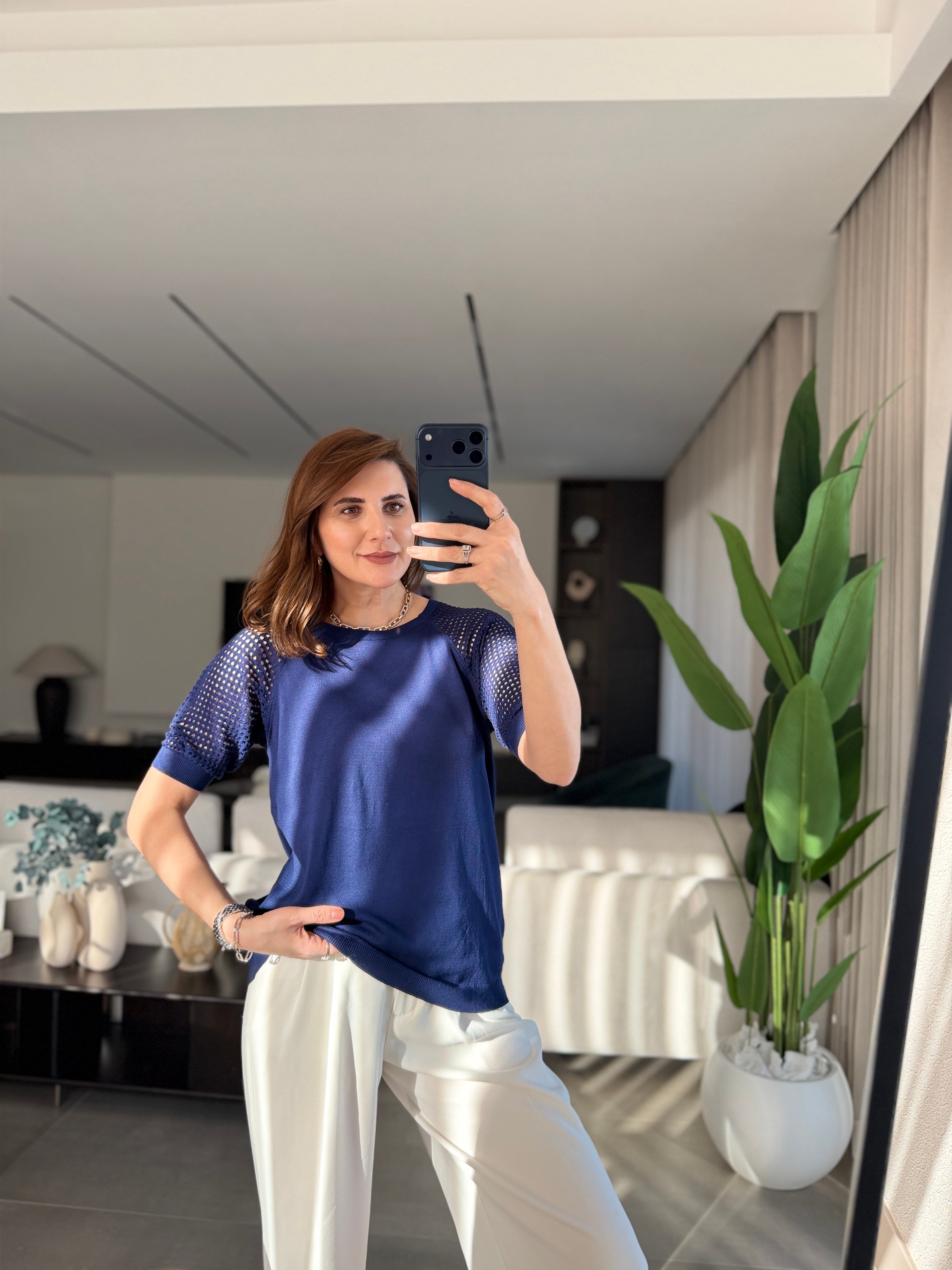 Lacivert Ajurlu Kısa Kol Bluz