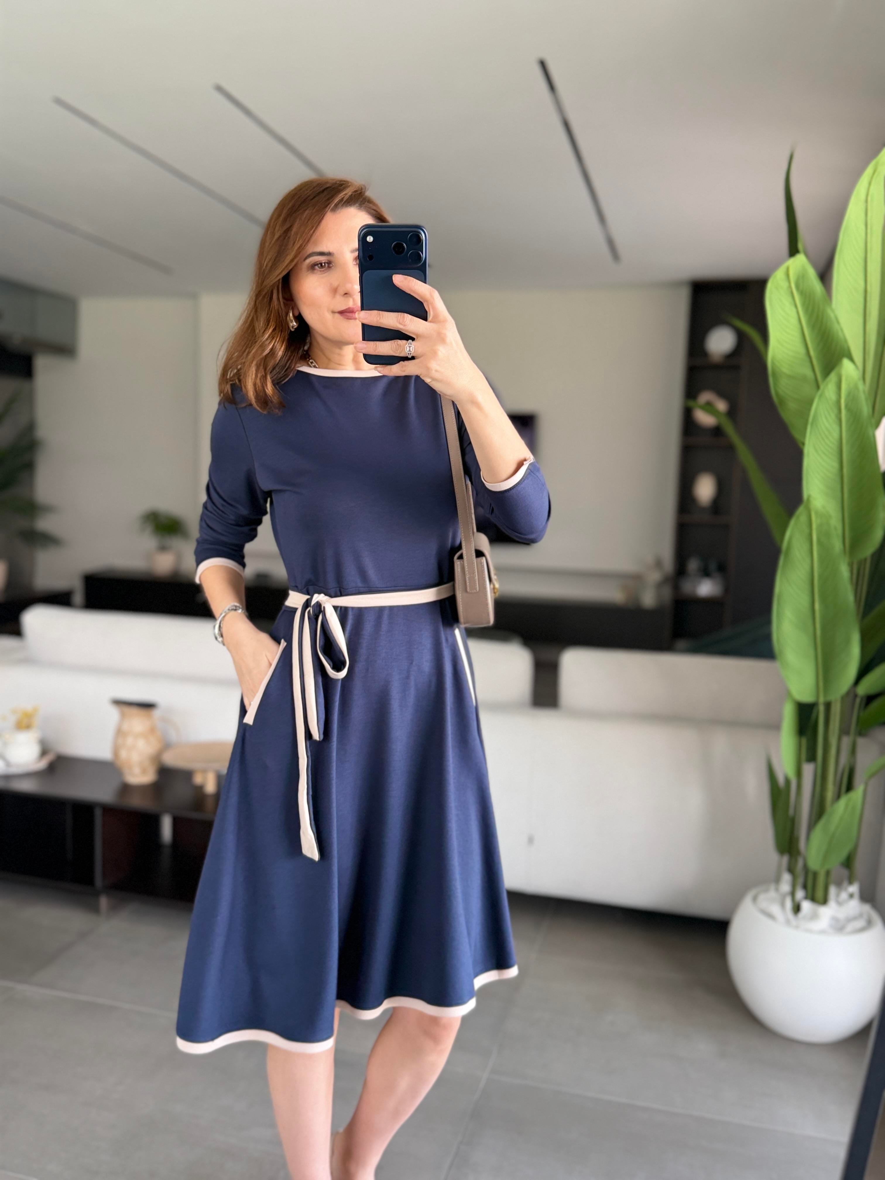 Lacivert Cepli Kuşaklı Modal Elbise