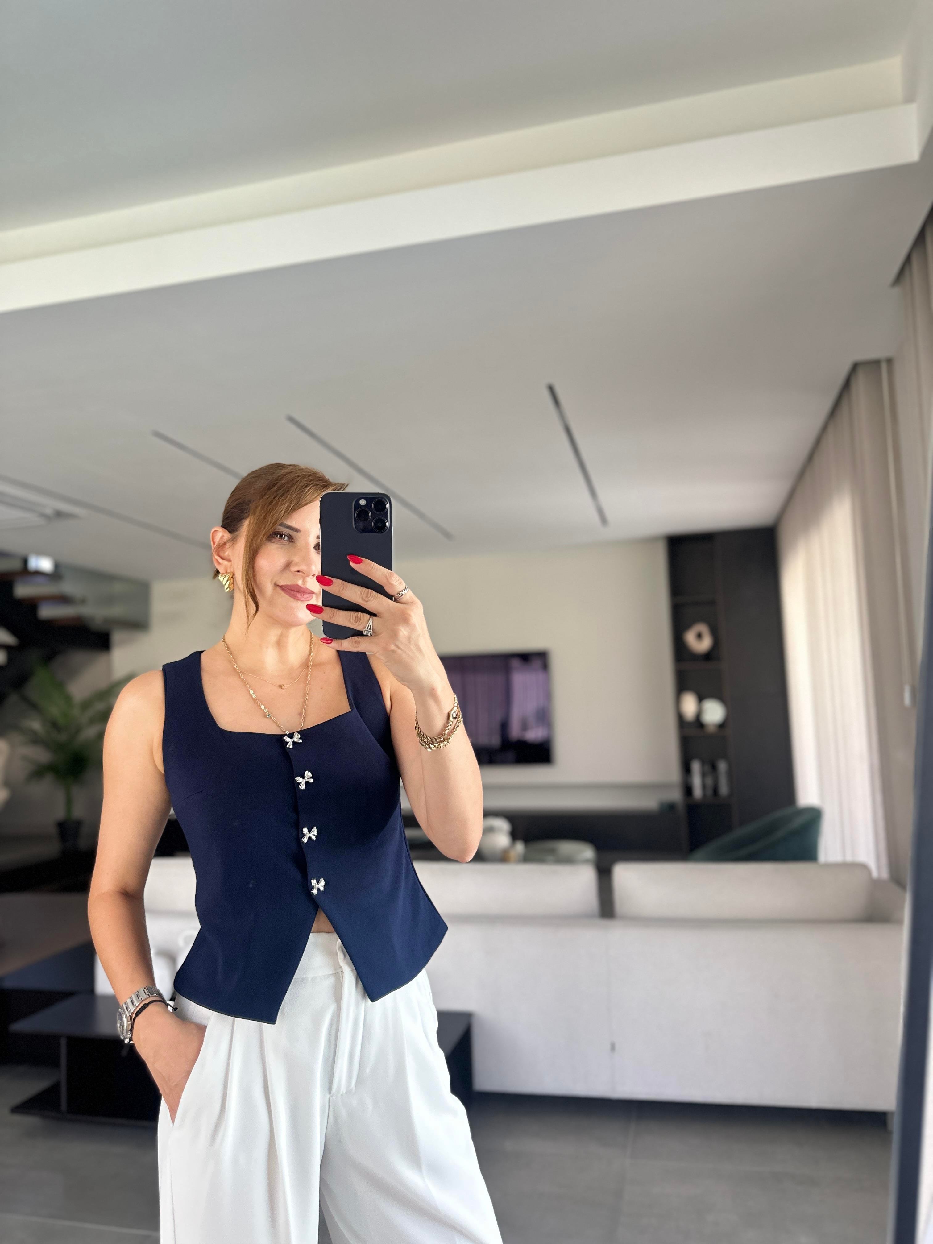 Lacivert Fiyonk Düğmeli Kumaş Yelek