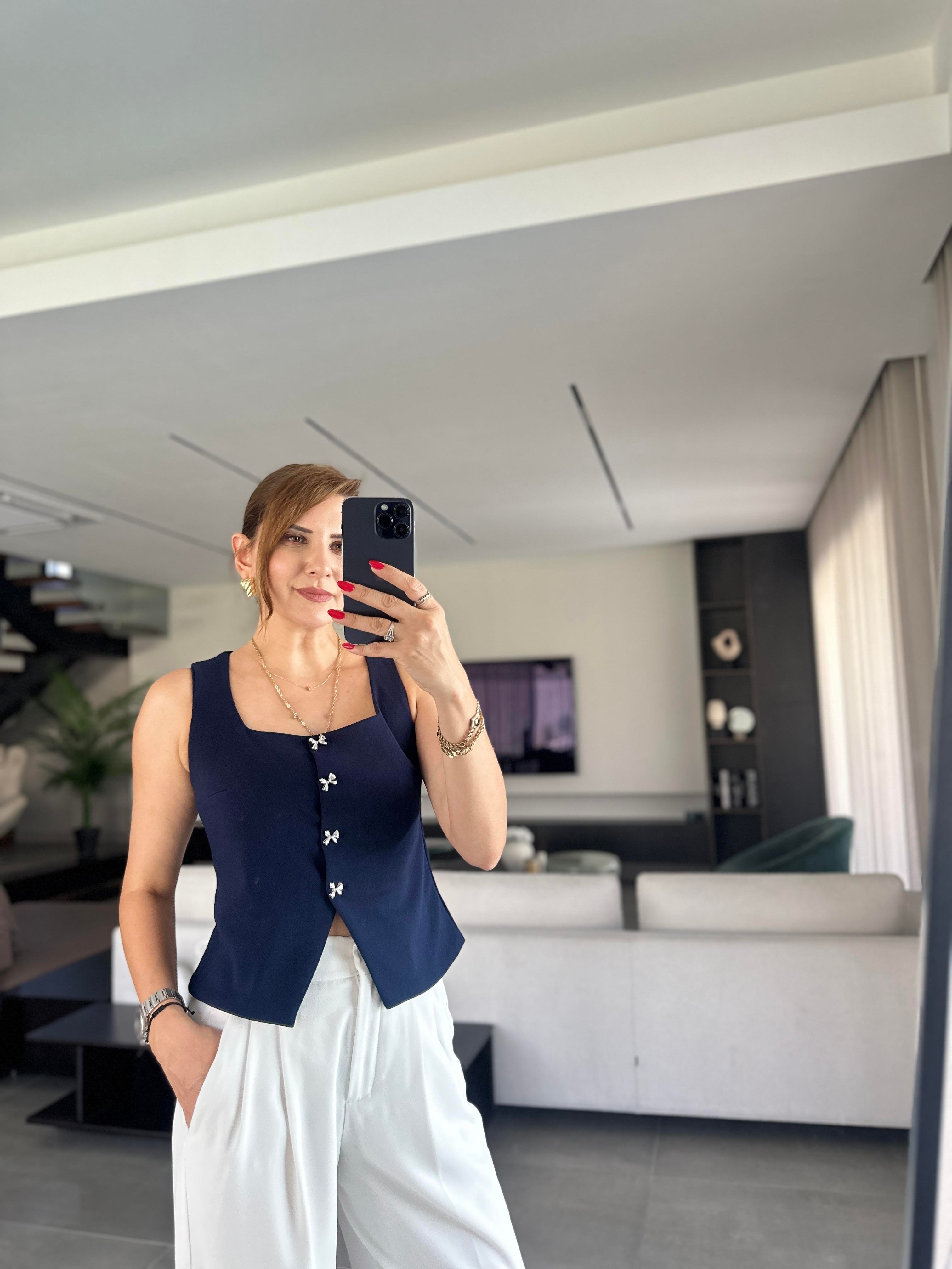 Lacivert Fiyonk Düğmeli Kumaş Yelek