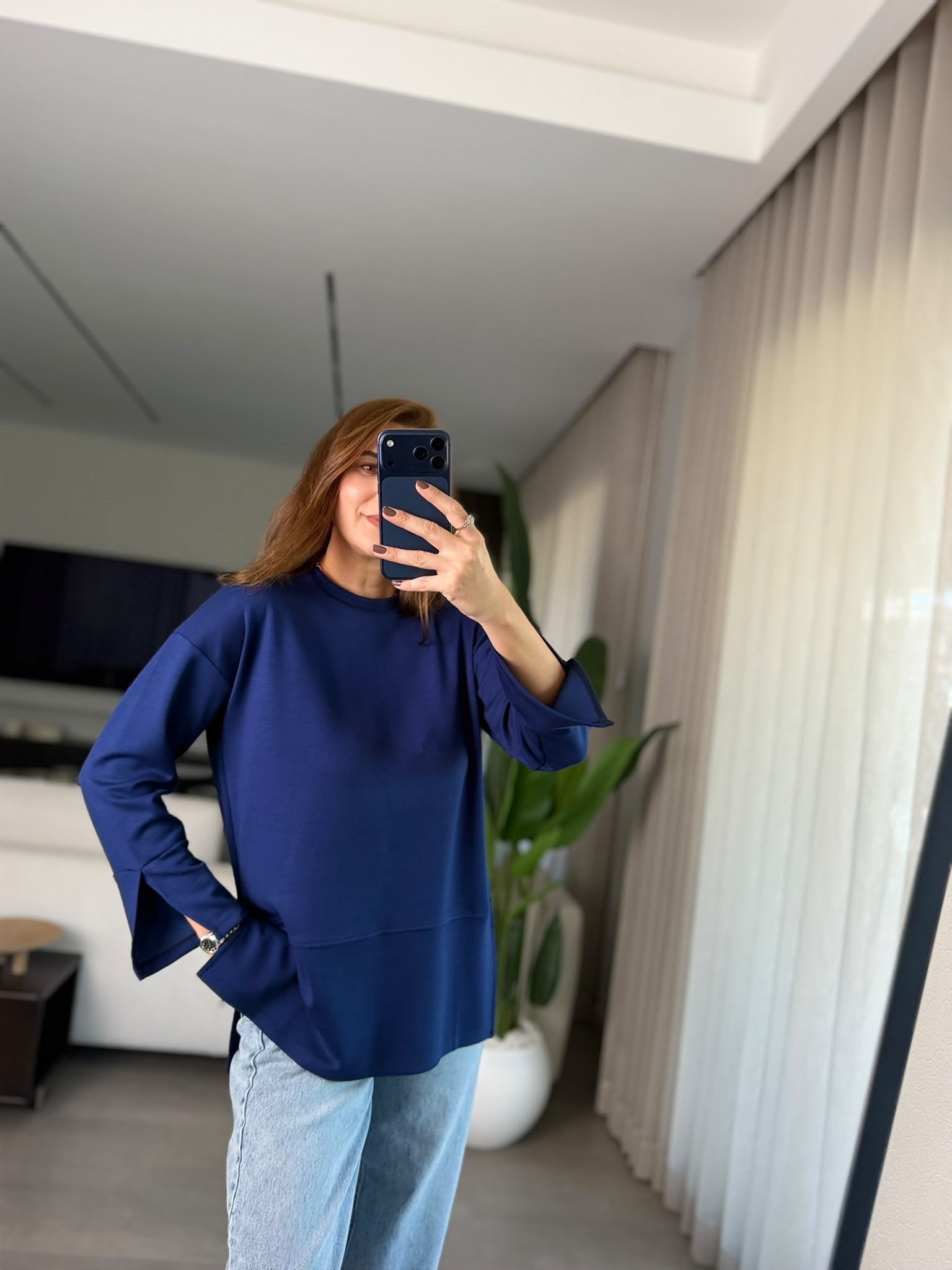 Lacivert Manşet Yırtmaçlı Sweatshırt
