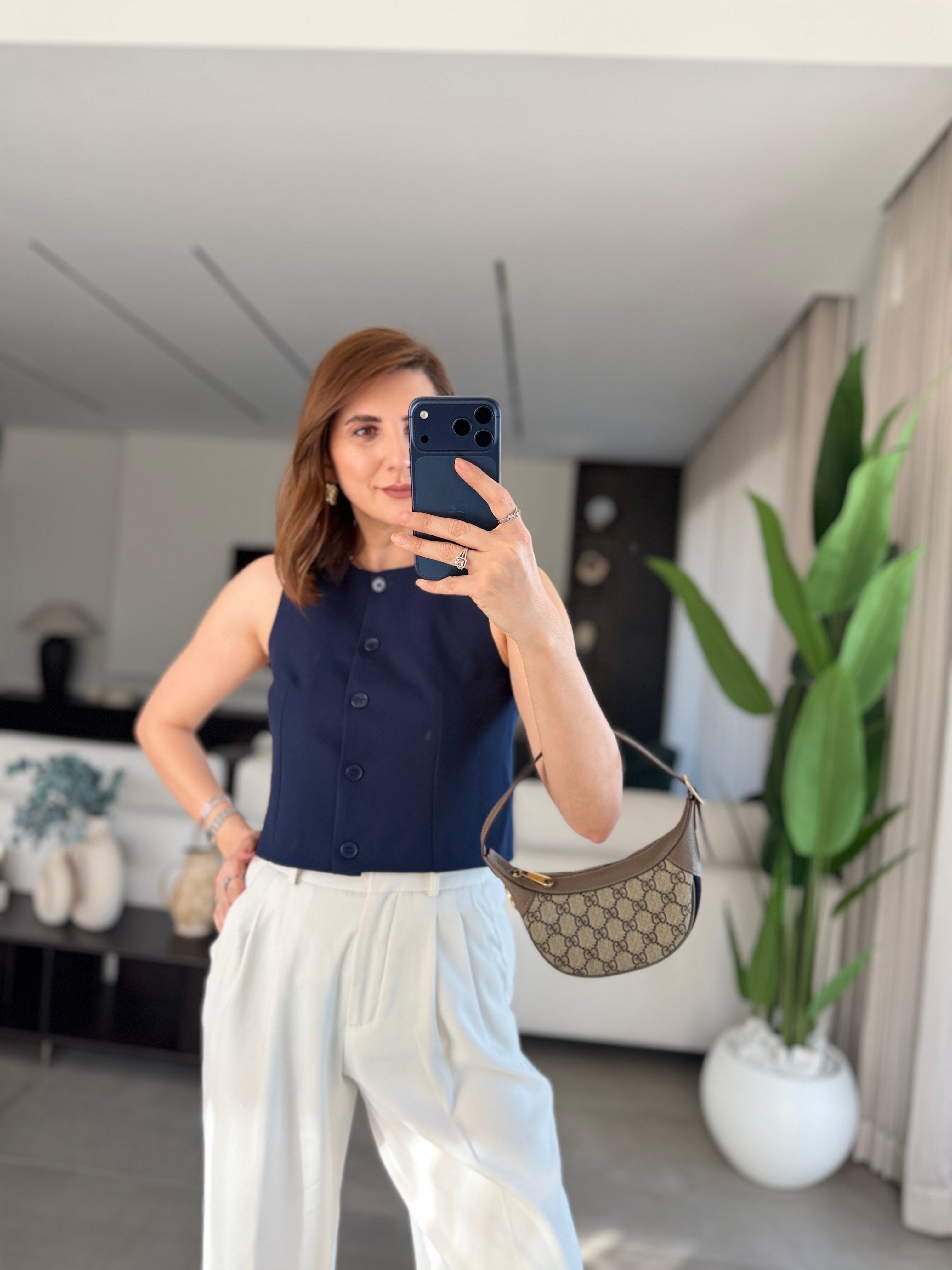 Lacivert Önü Düğmeli Yelek
