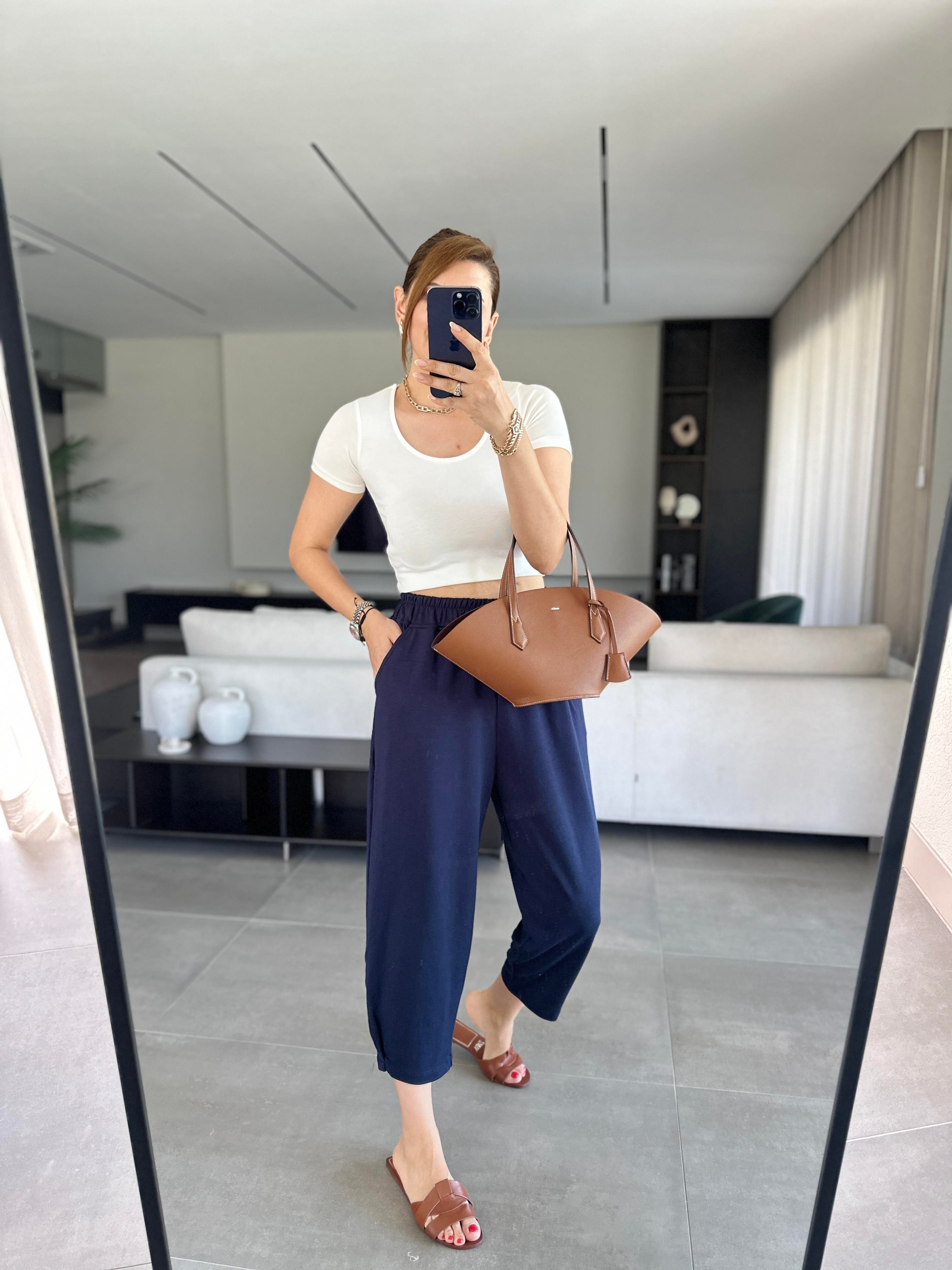 Lacivert Paça Tutturmalı Modal Pantolon