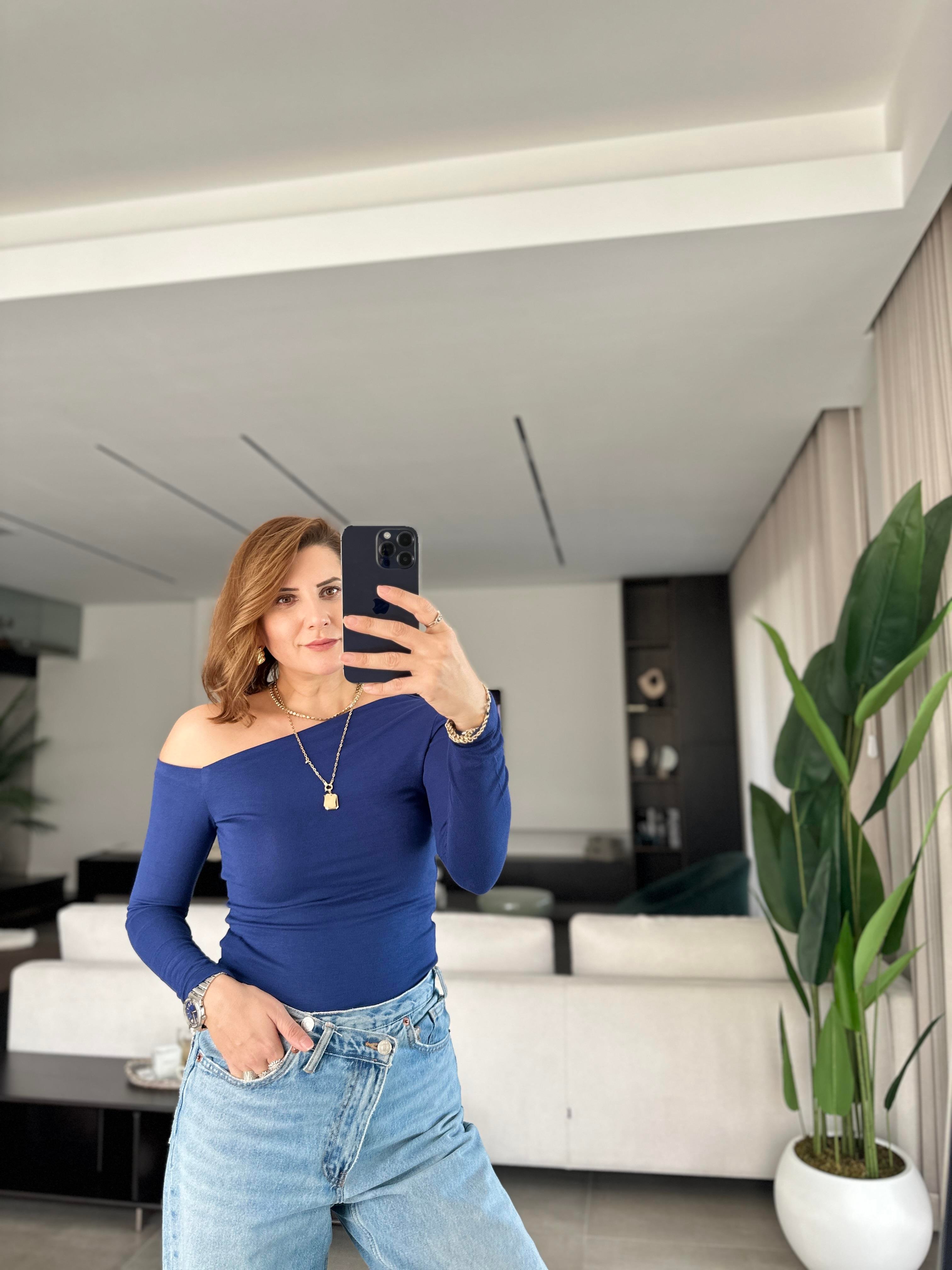 Lacivert Tek Omuz Açık Bluz