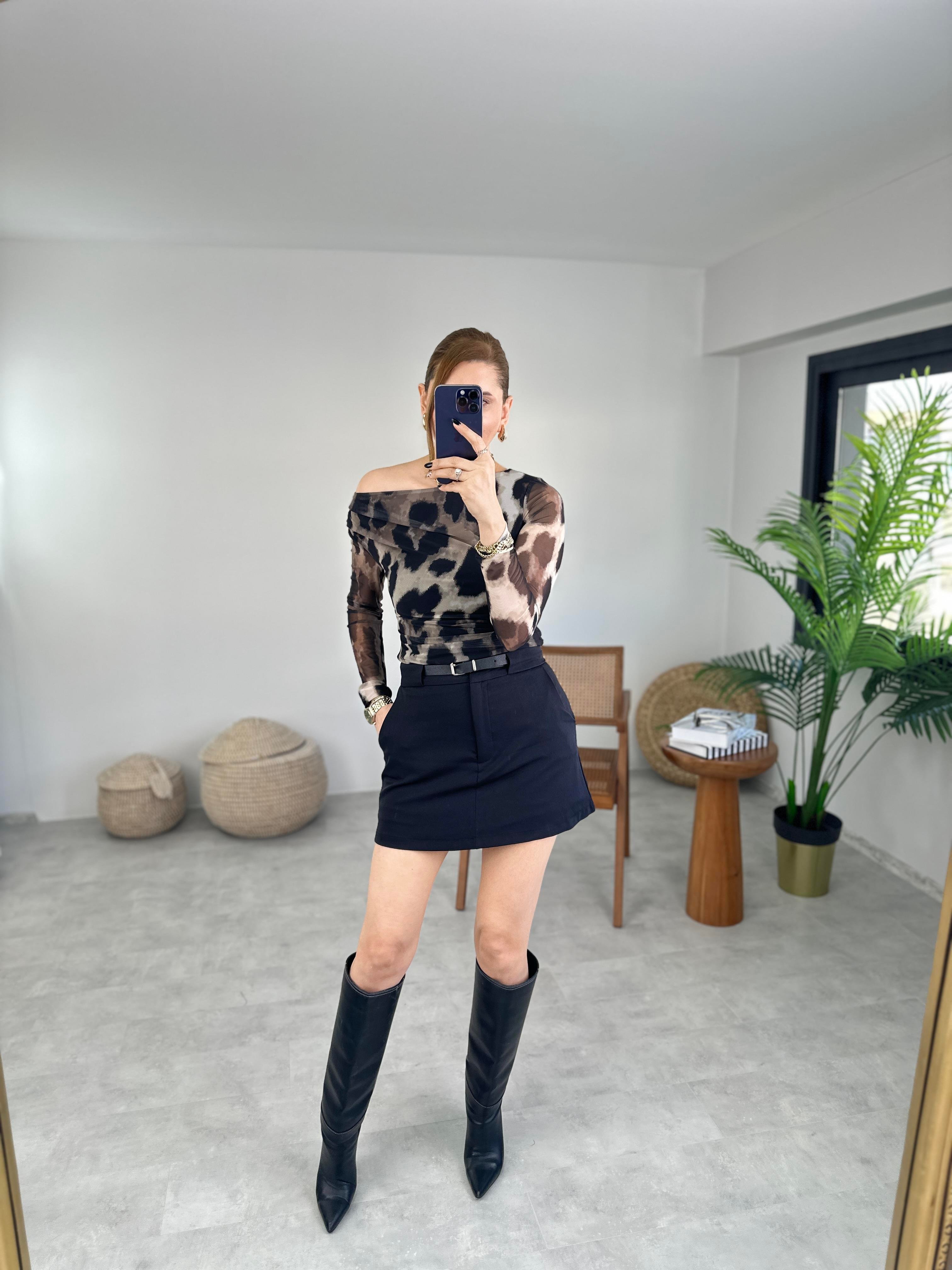 Likralı Desenli Tül Bluz