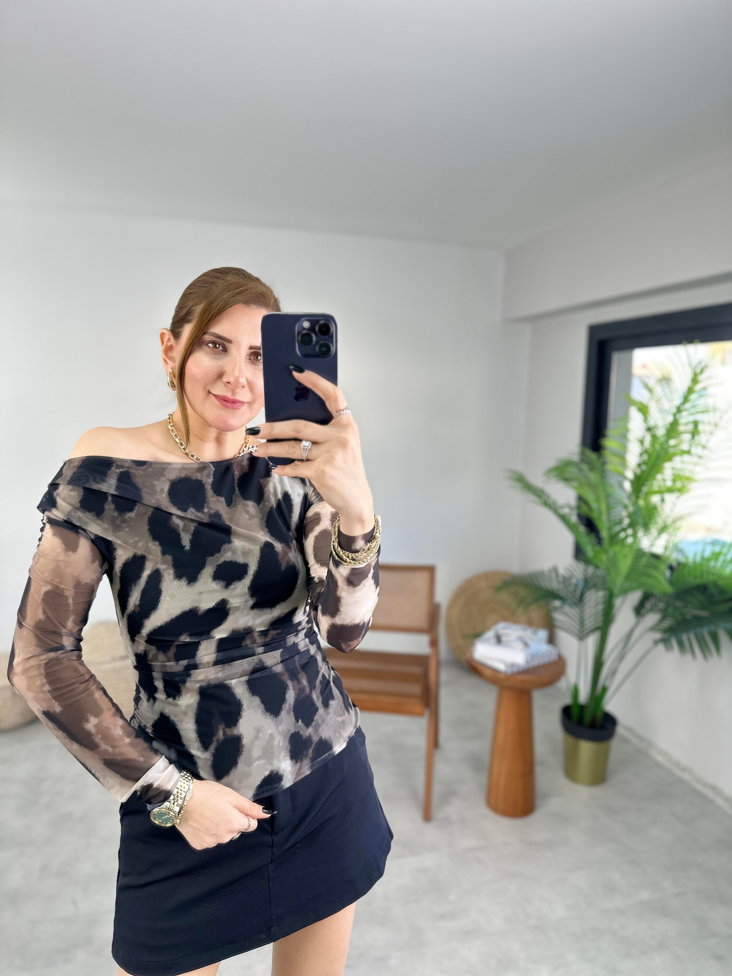 Likralı Desenli Tül Bluz