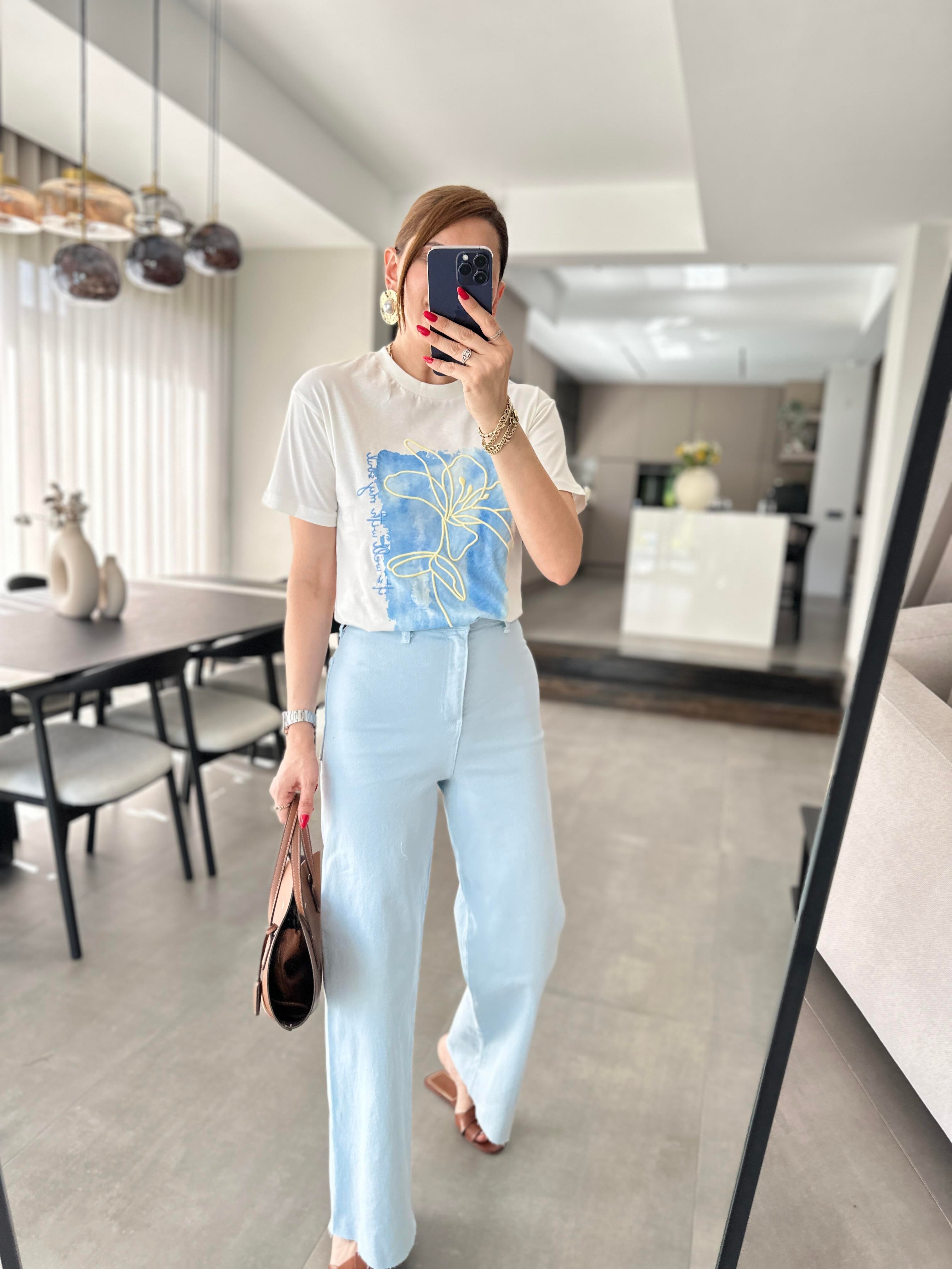 Mavi Baskı Detaylı T-shirt