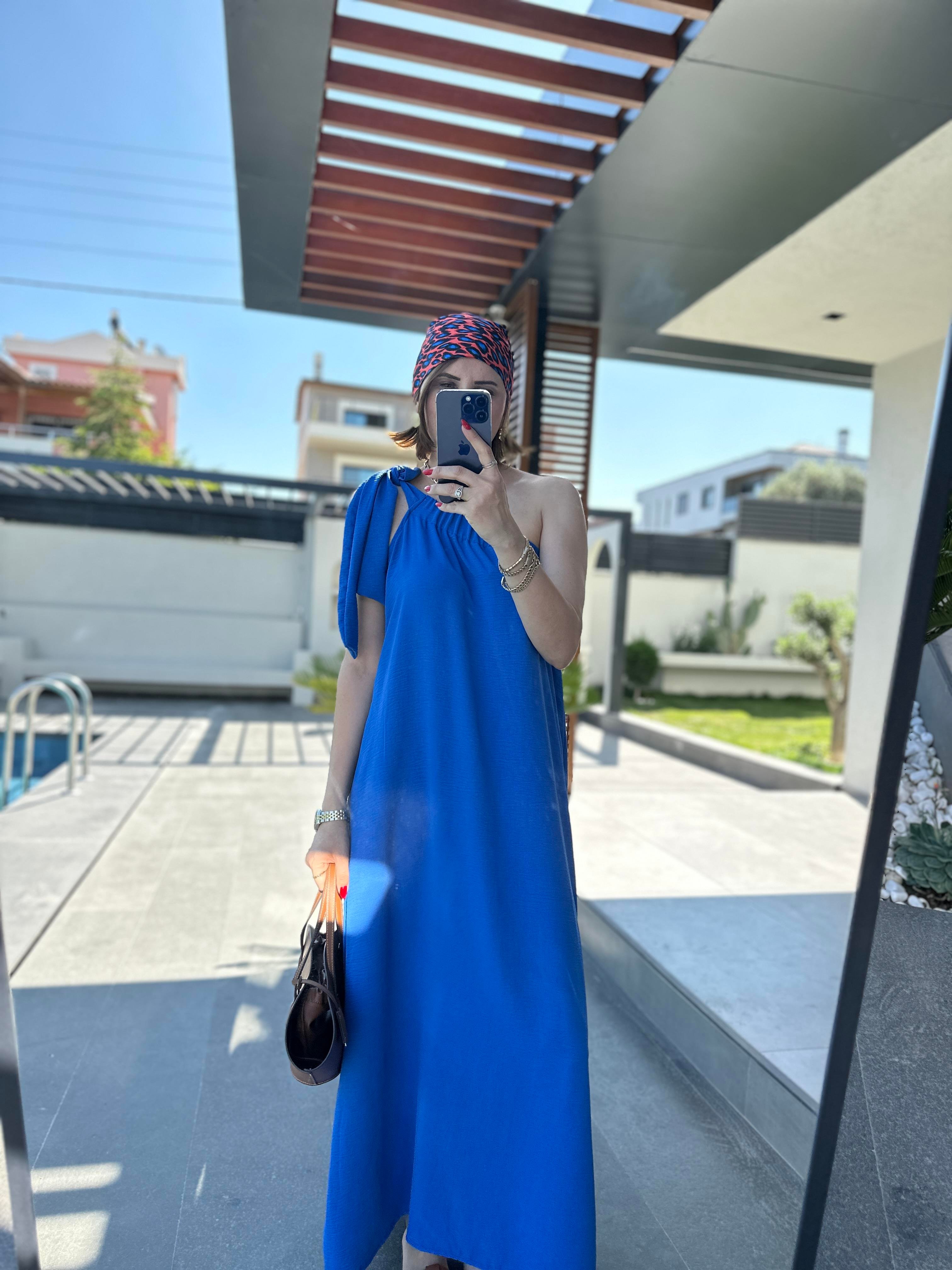 Mavi Tek Omuz Elbise