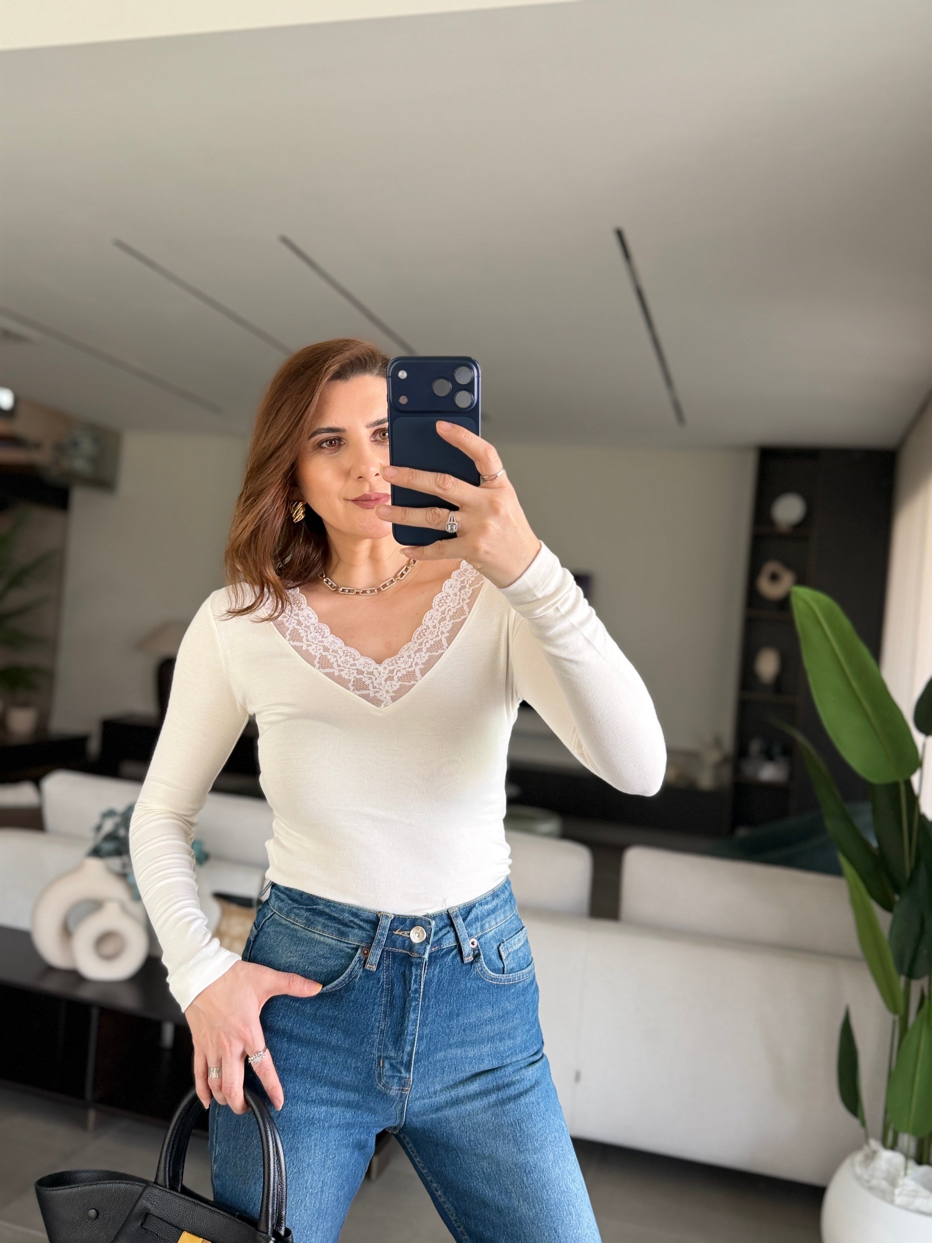 Mavi ZR Model Kesik Paça Jean