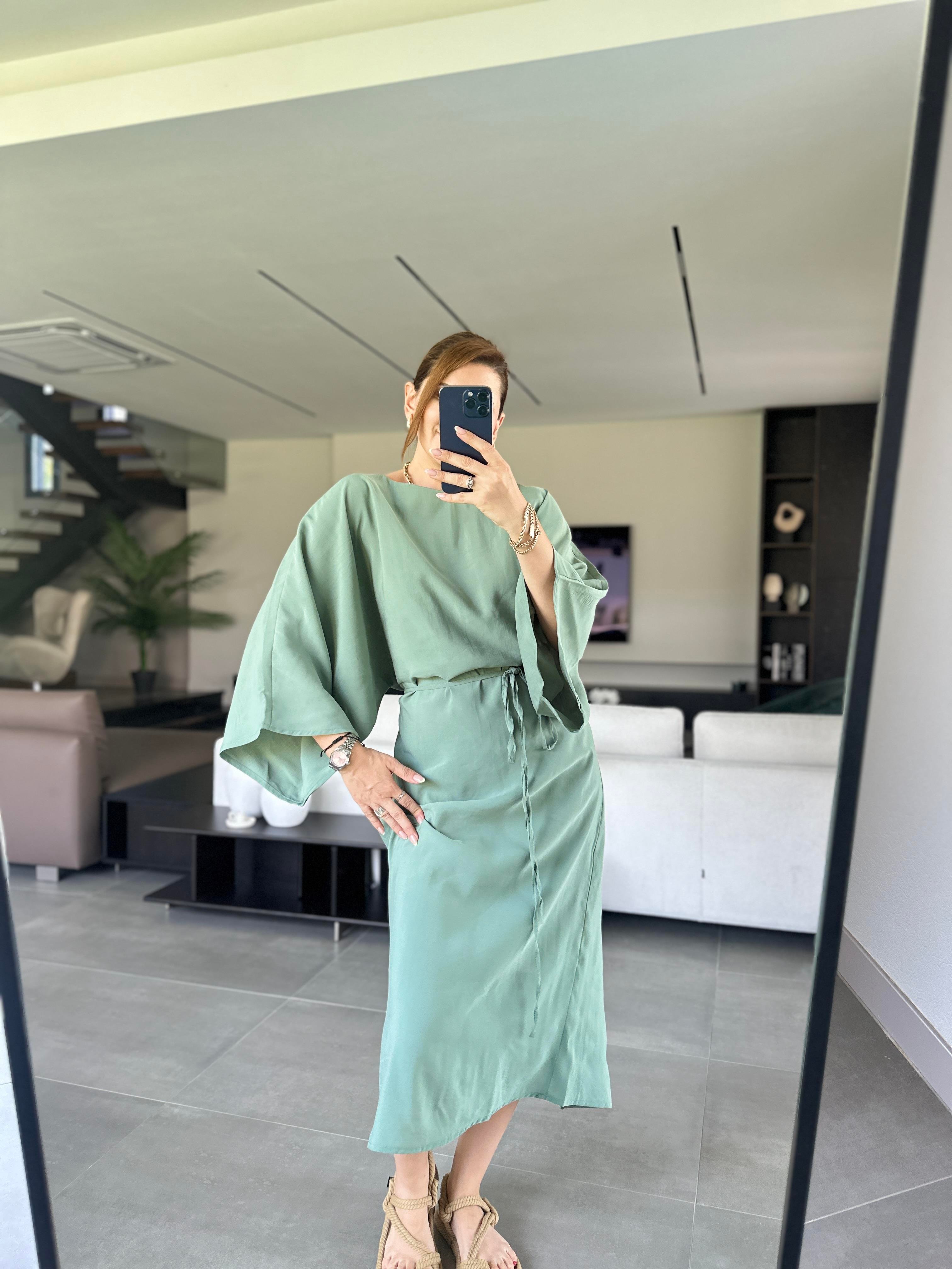 Mint Yeşili Cupra Yarasa Kol Elbise
