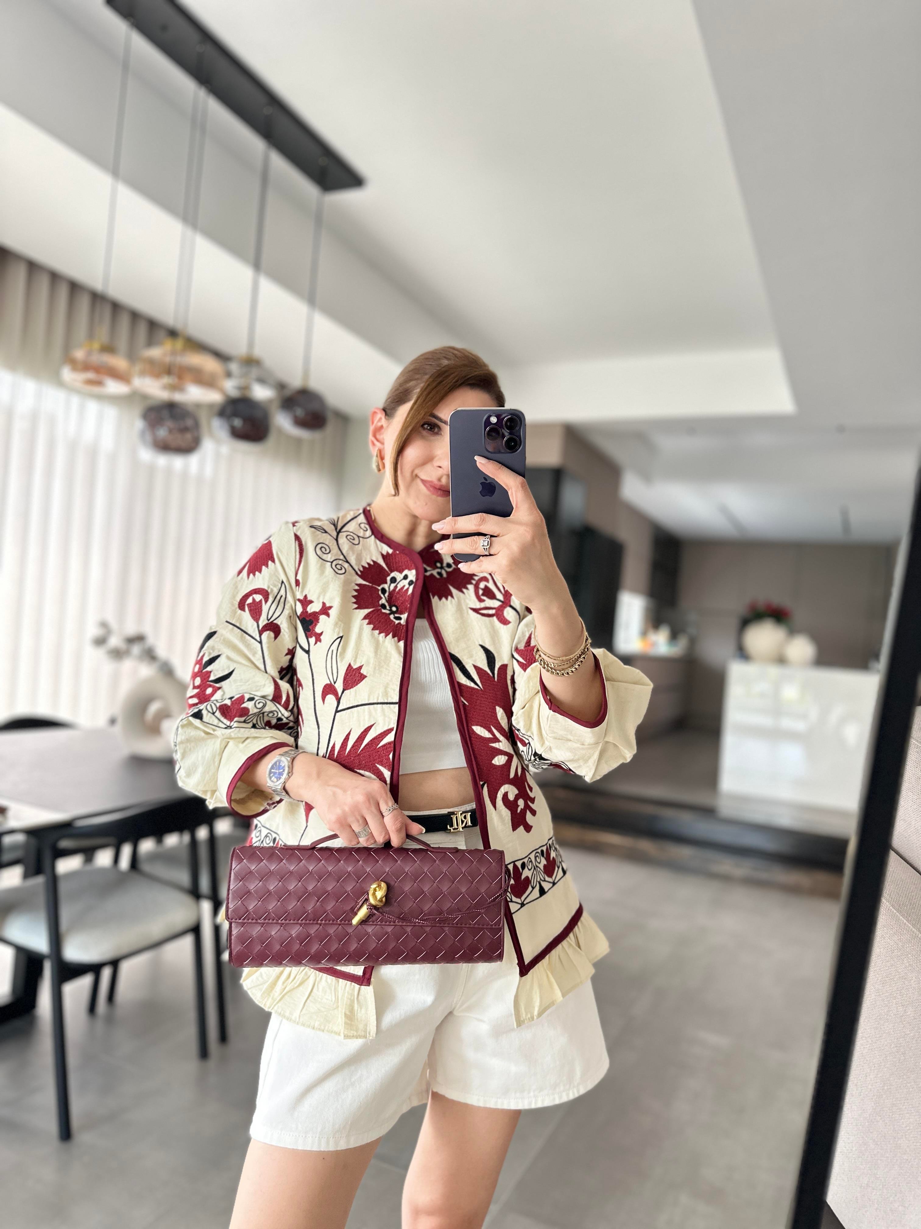 Nakış İşlemeli Ceket