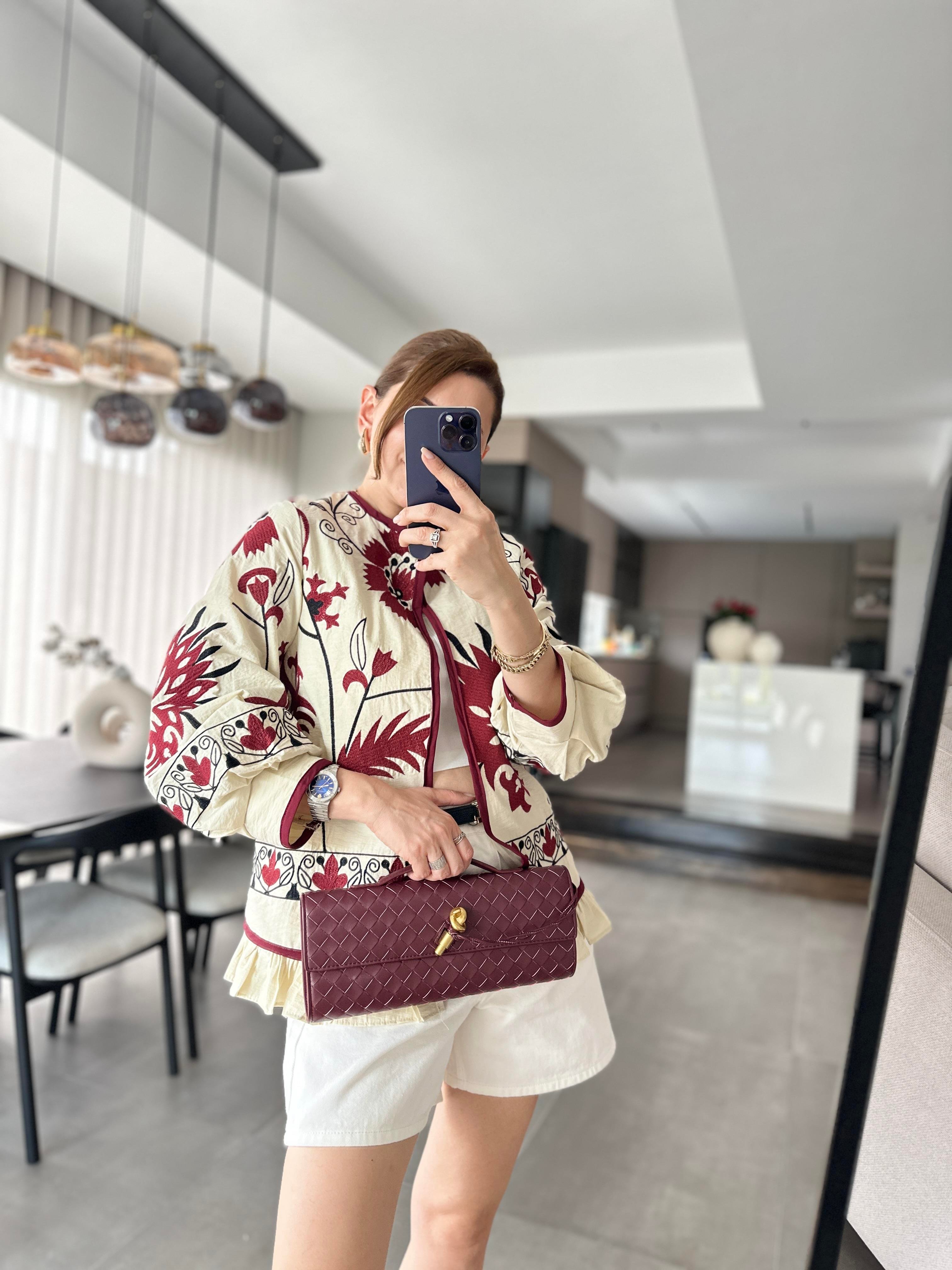 Nakış İşlemeli Ceket