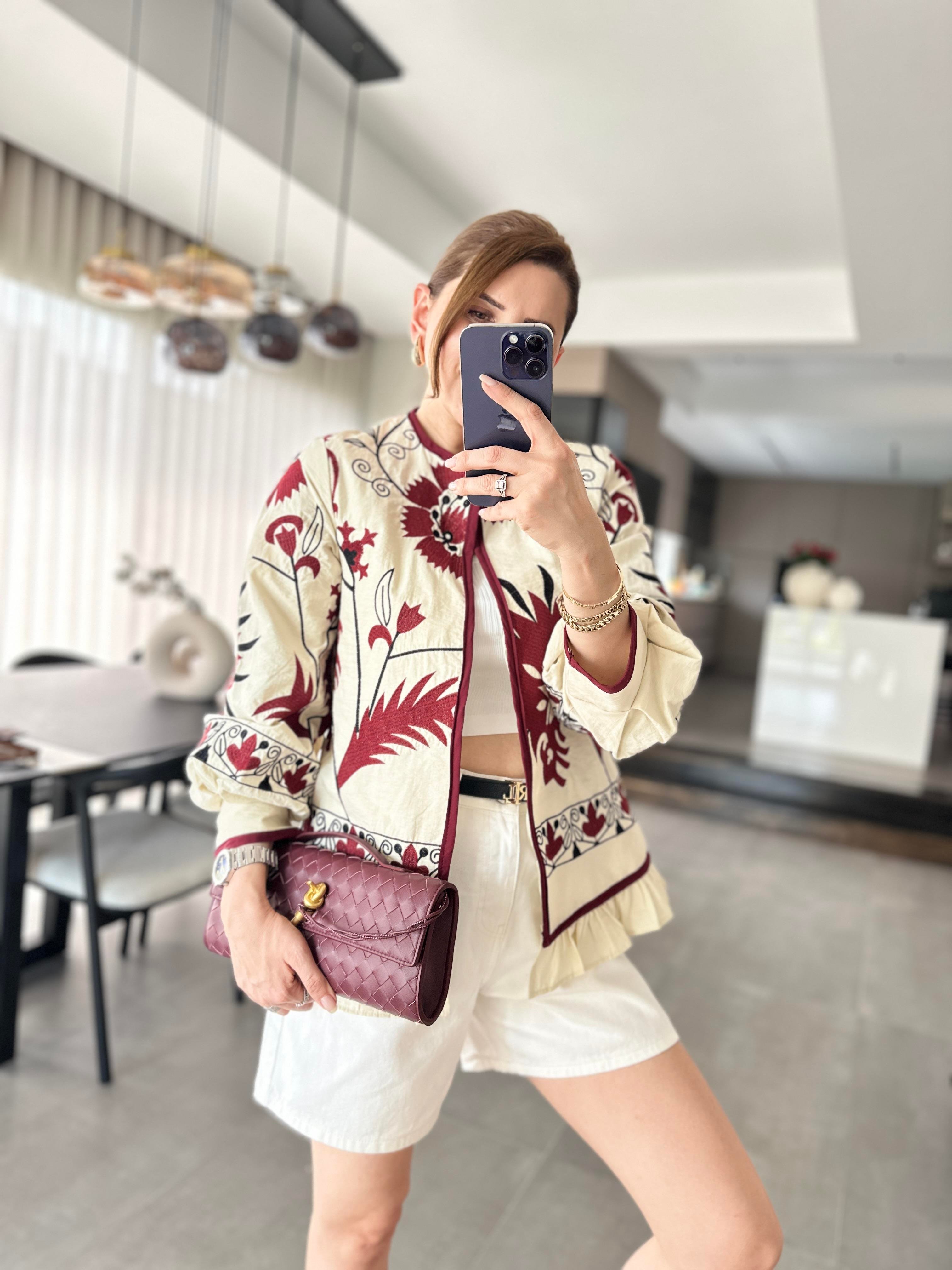 Nakış İşlemeli Ceket