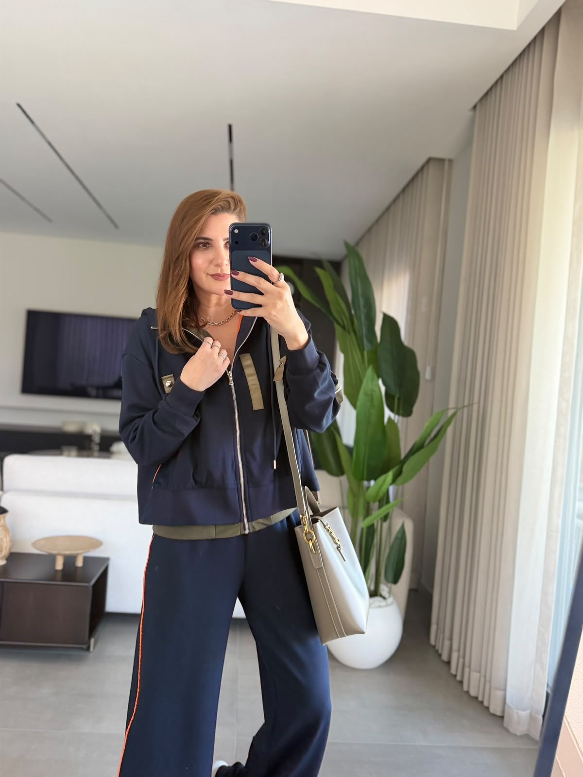 Nora Yan Şeritli Biyeli Takım