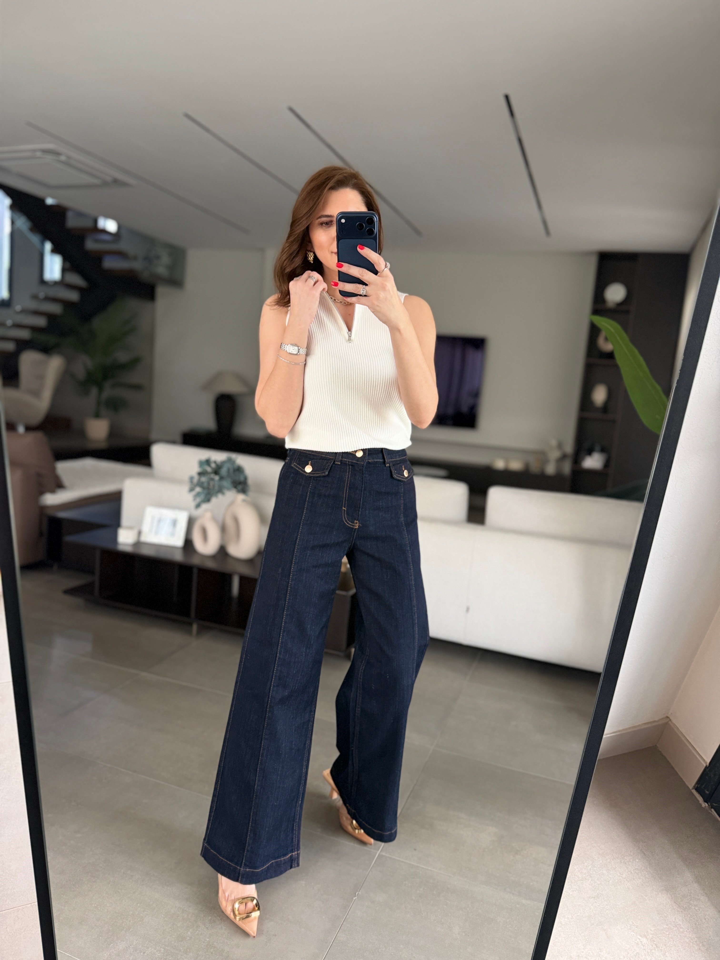 Önü Dikiş Detaylı Jean