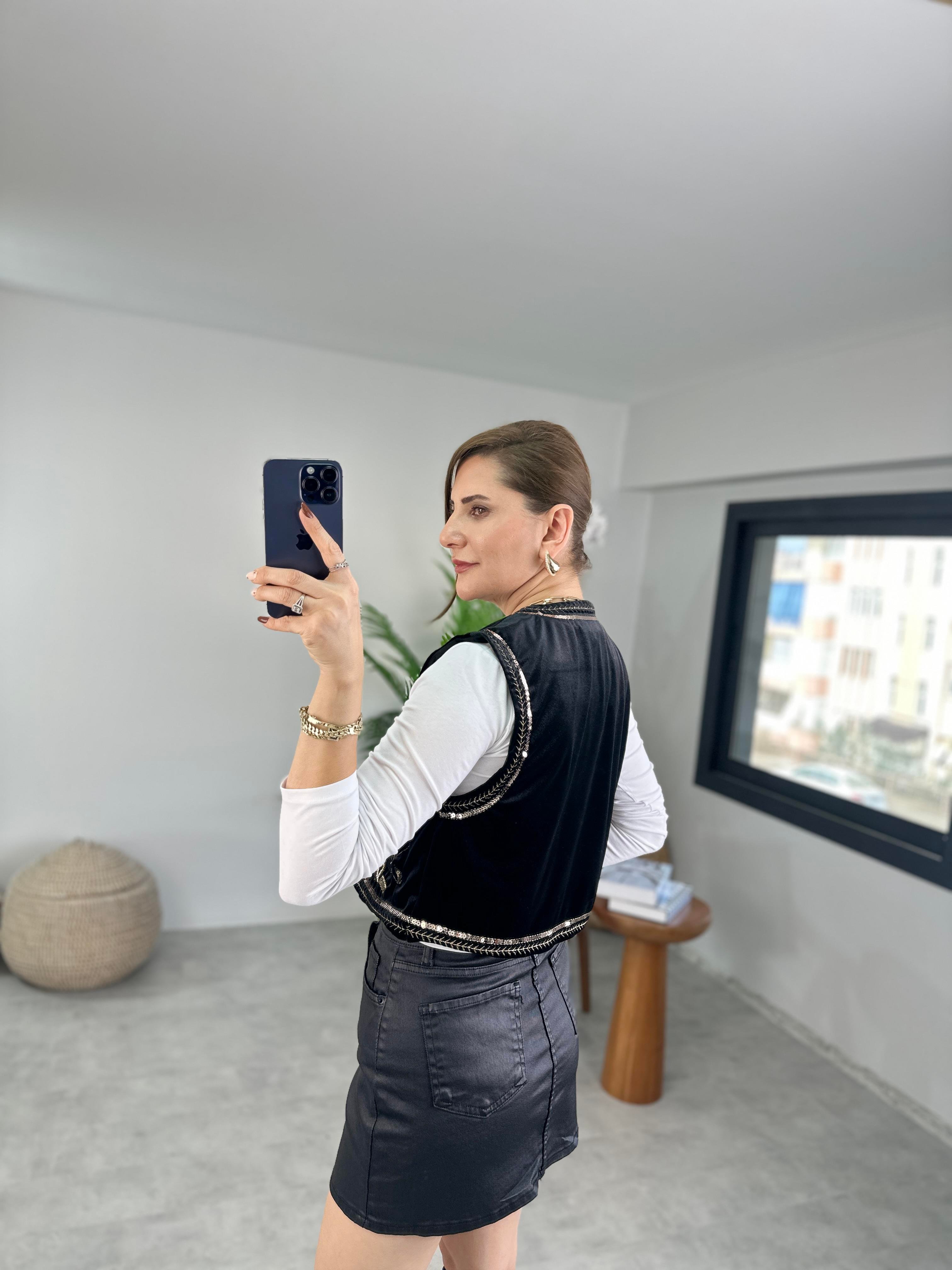 Önü Dikişli ZR Model Deri Etek