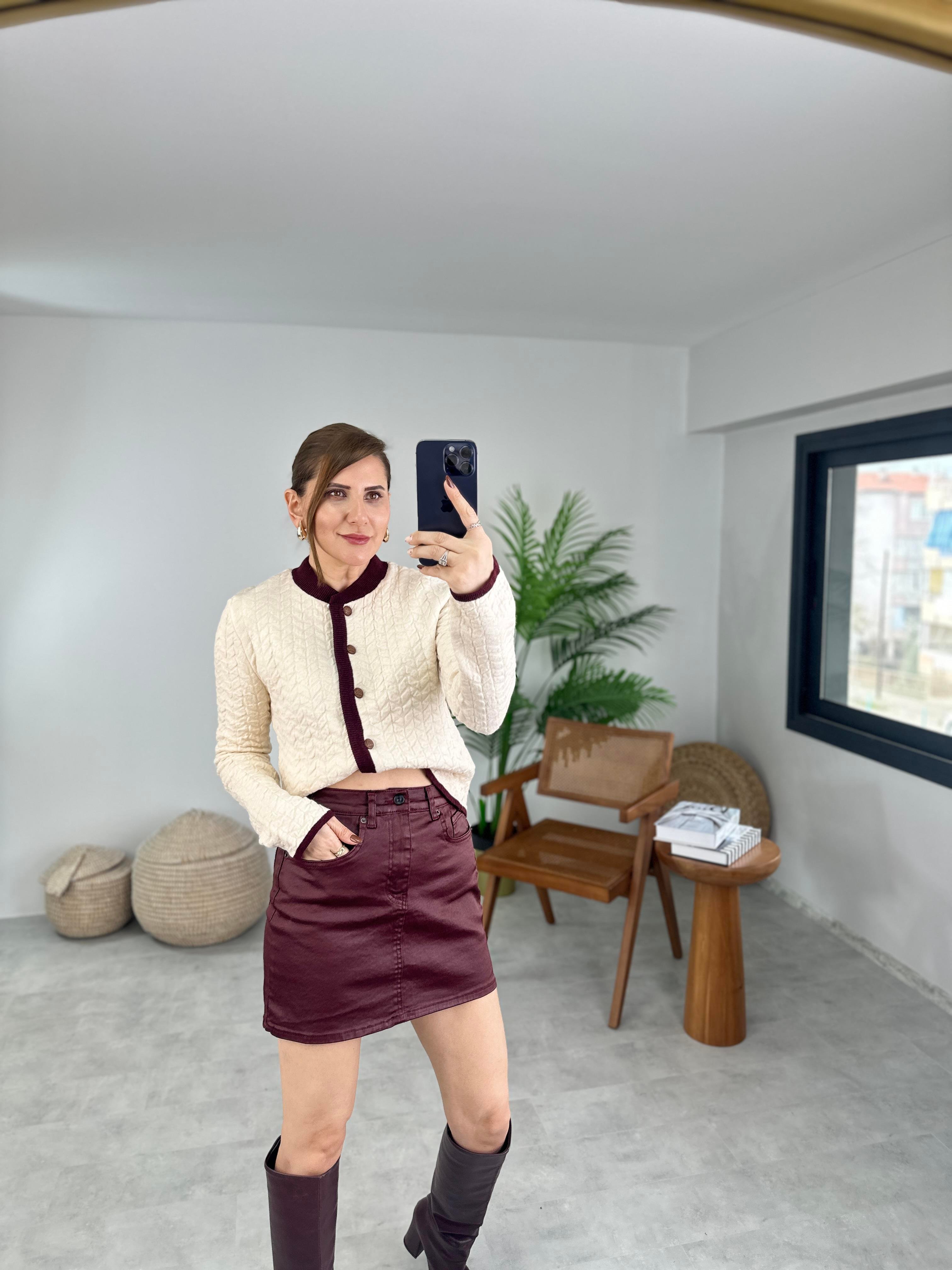 Önü Dikişli ZR Model Deri Etek