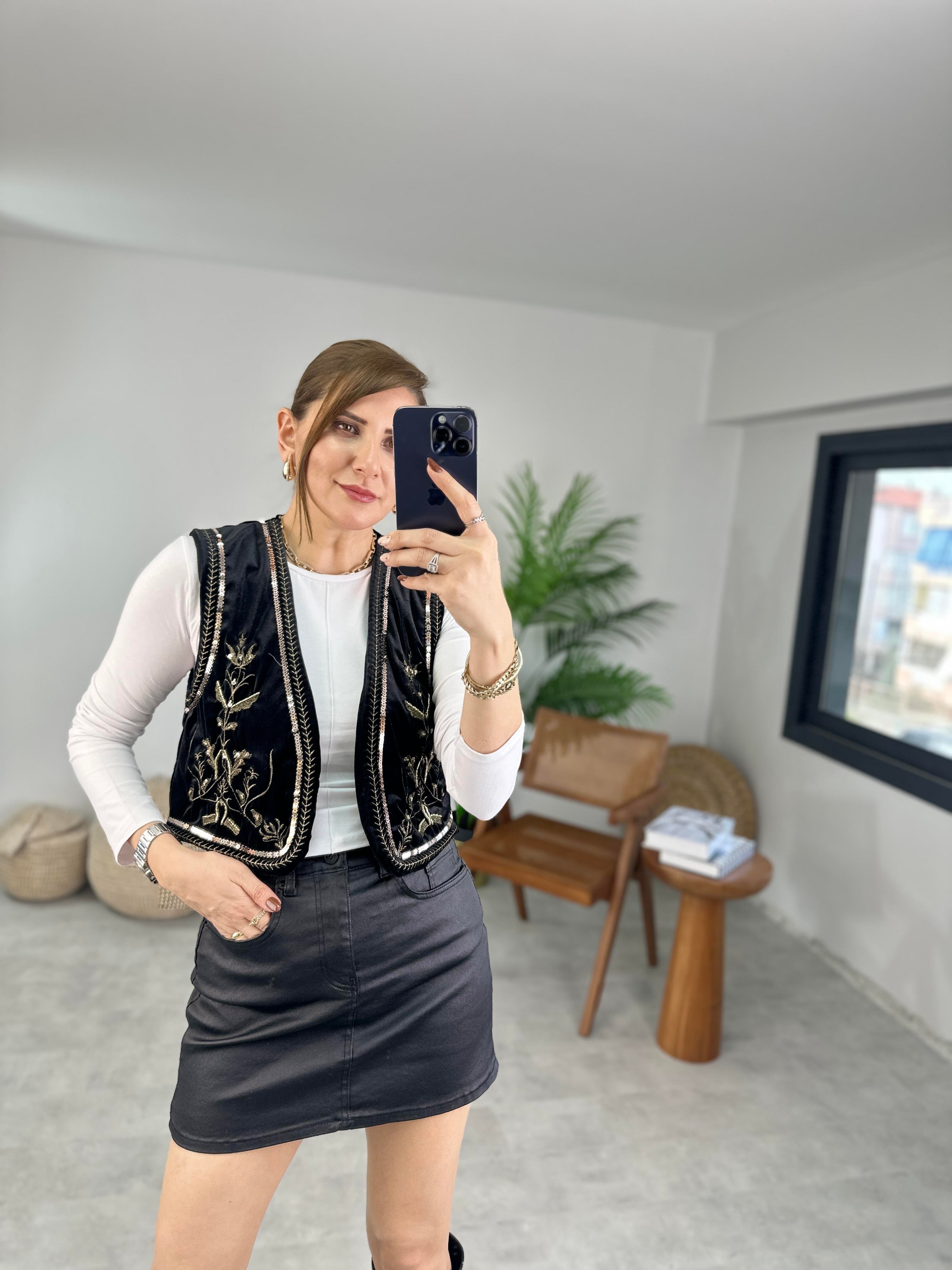 Önü Dikişli ZR Model Deri Etek