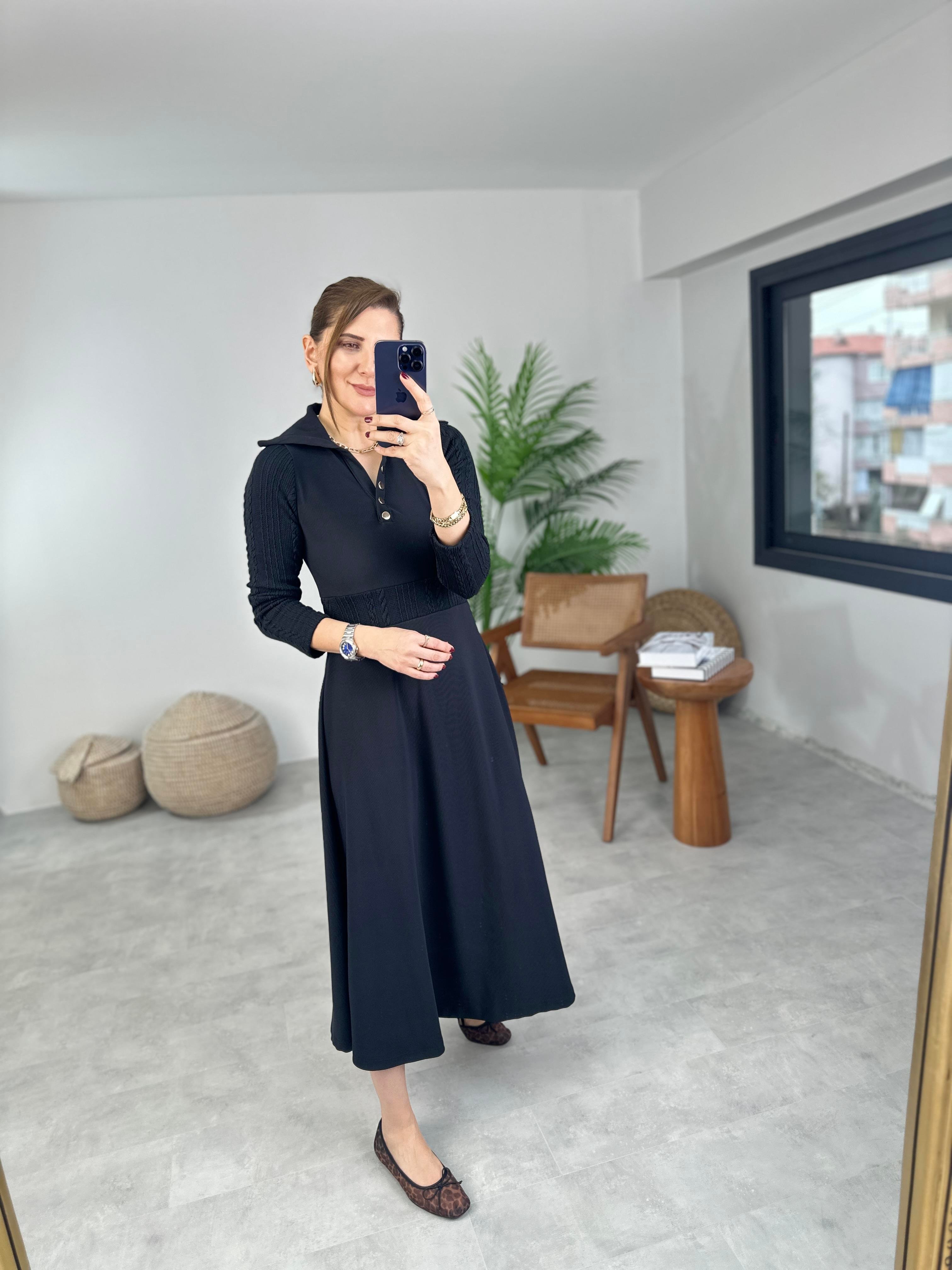 Örgü Detaylı Yaka Çıtçıtlı Elbise