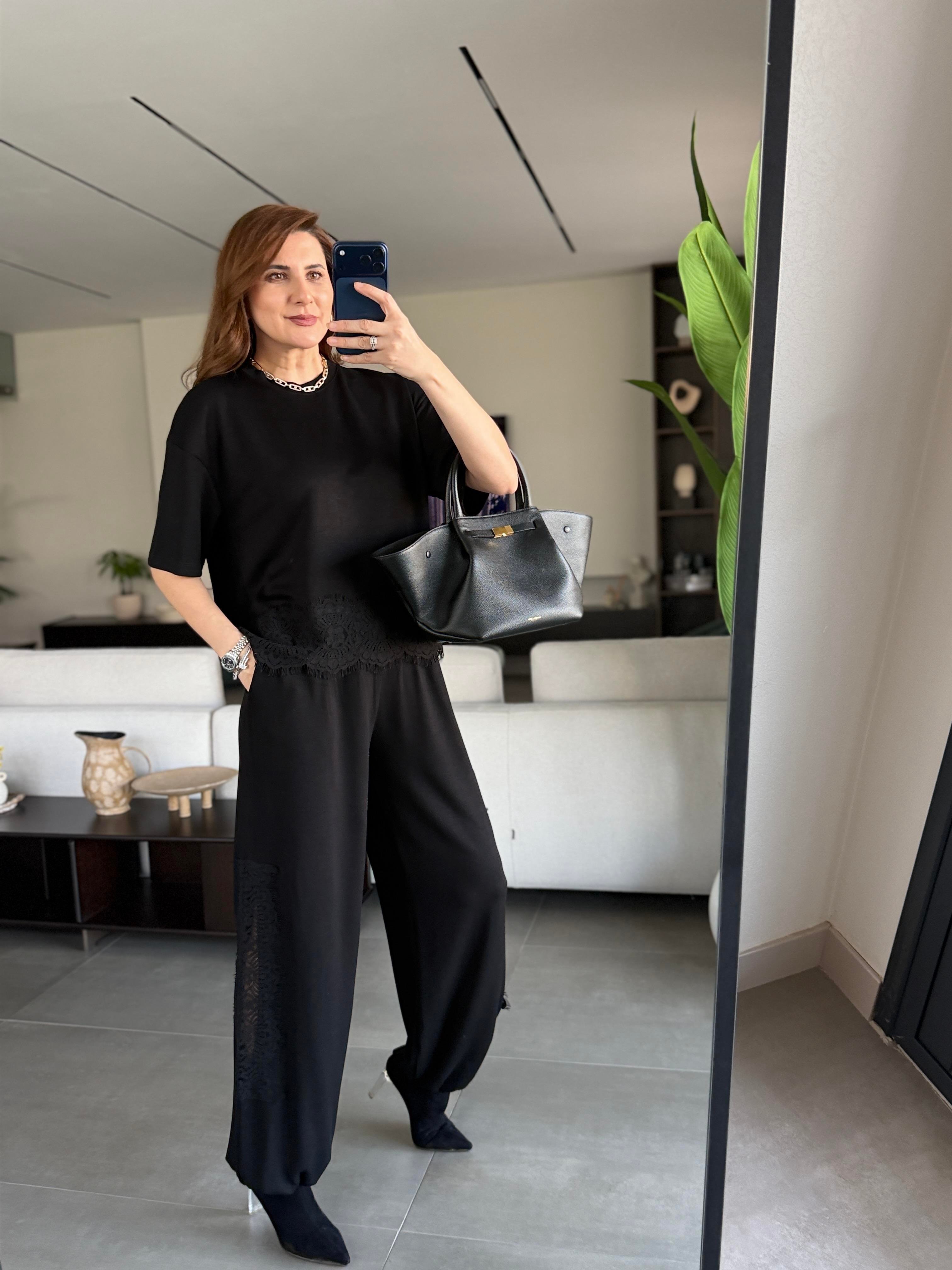 Ottova Dantel Detaylı Takım