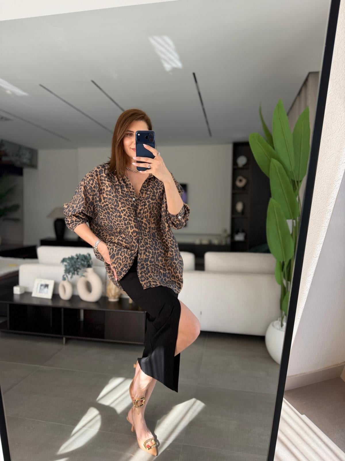 Oversize Cep Detaylı Leopar Gömlek