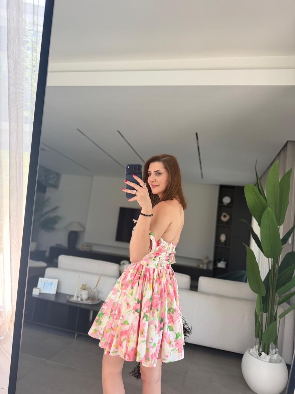 Pembe Çiçek Desen Askılı Kısa Elbise