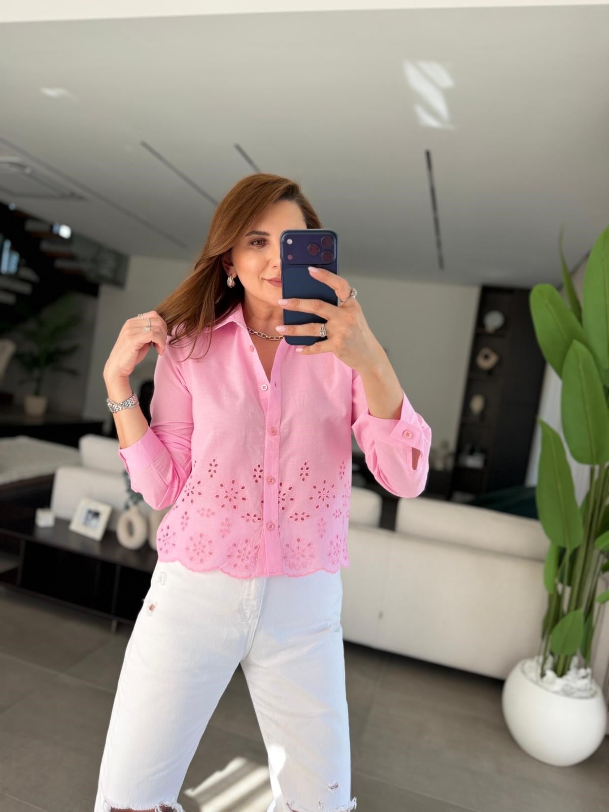 Pembe Etek Kısmı Brodeli Gömlek