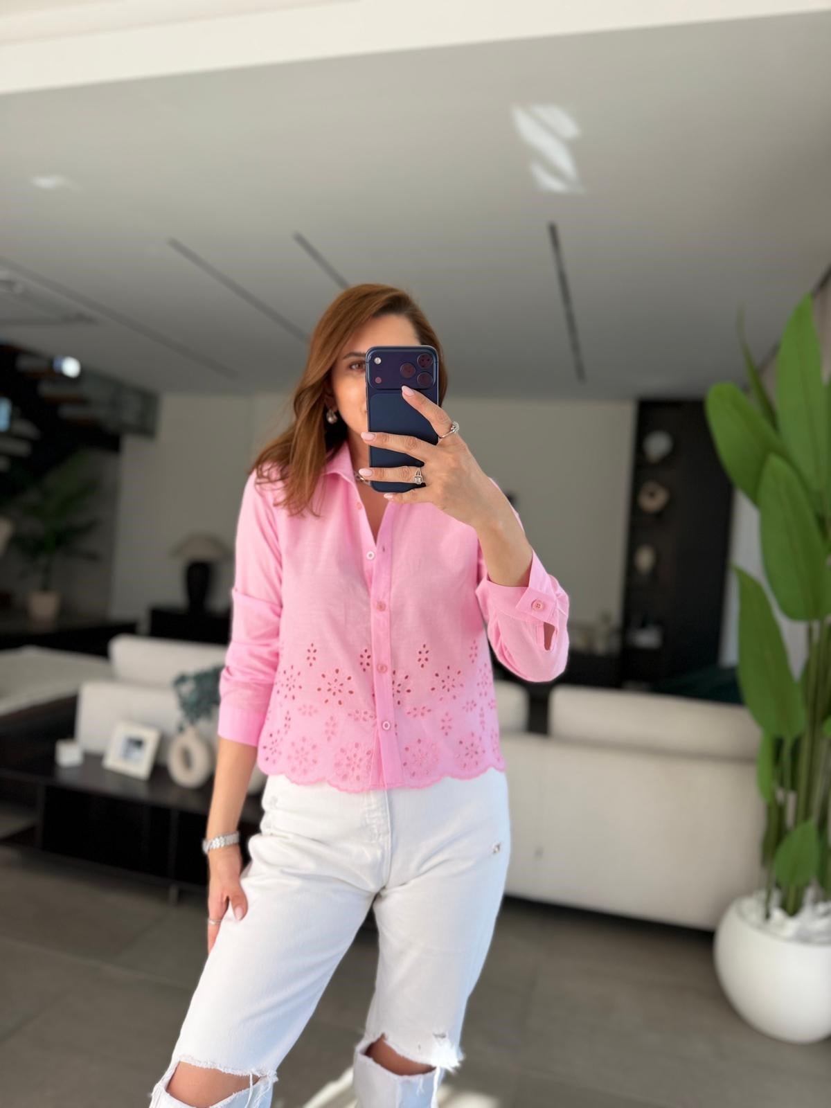 Pembe Etek Kısmı Brodeli Gömlek