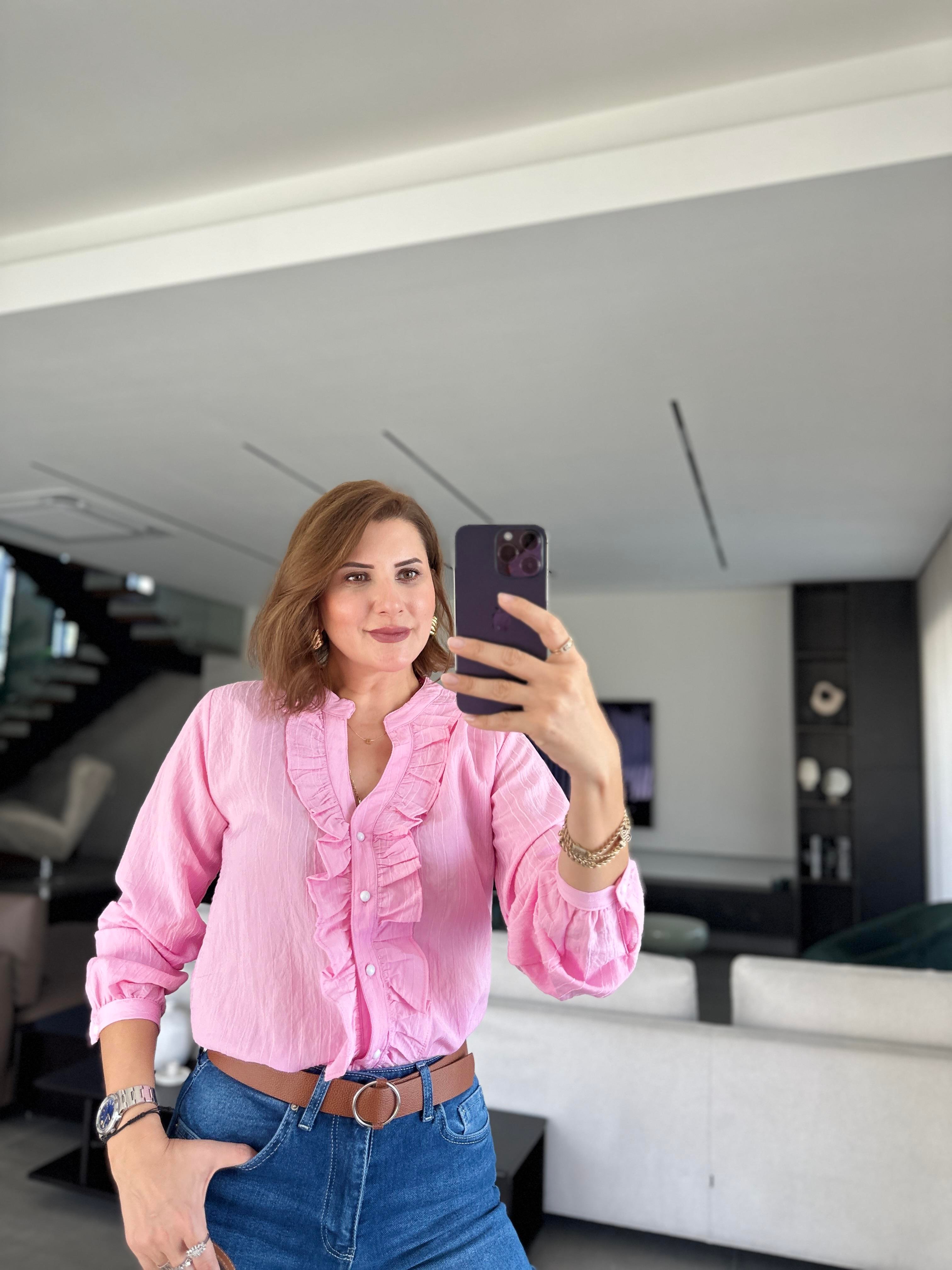 Pembe Fırfırlı Boncuk Düğmeli Gömlek
